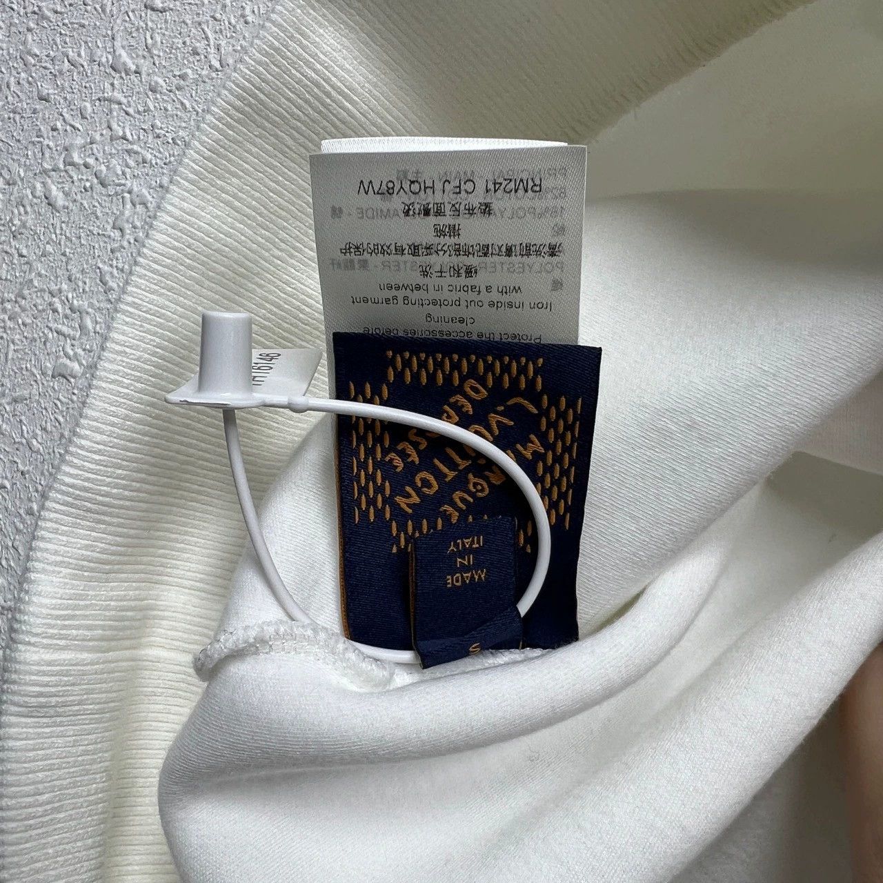 Louis Vuitton luxury white logo hoodie by louis vuitton Size US S / EU 44-46 / 1 - 5 Thumbnail
