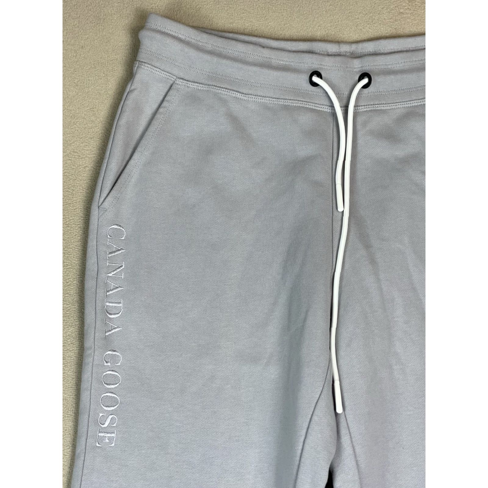 Canada Goose Canada Goose Sweat Pants Womens M Gray Classic Fit Embroidered Tapered Stretch Size 32" / US 10 / IT 46 - 3 Thumbnail