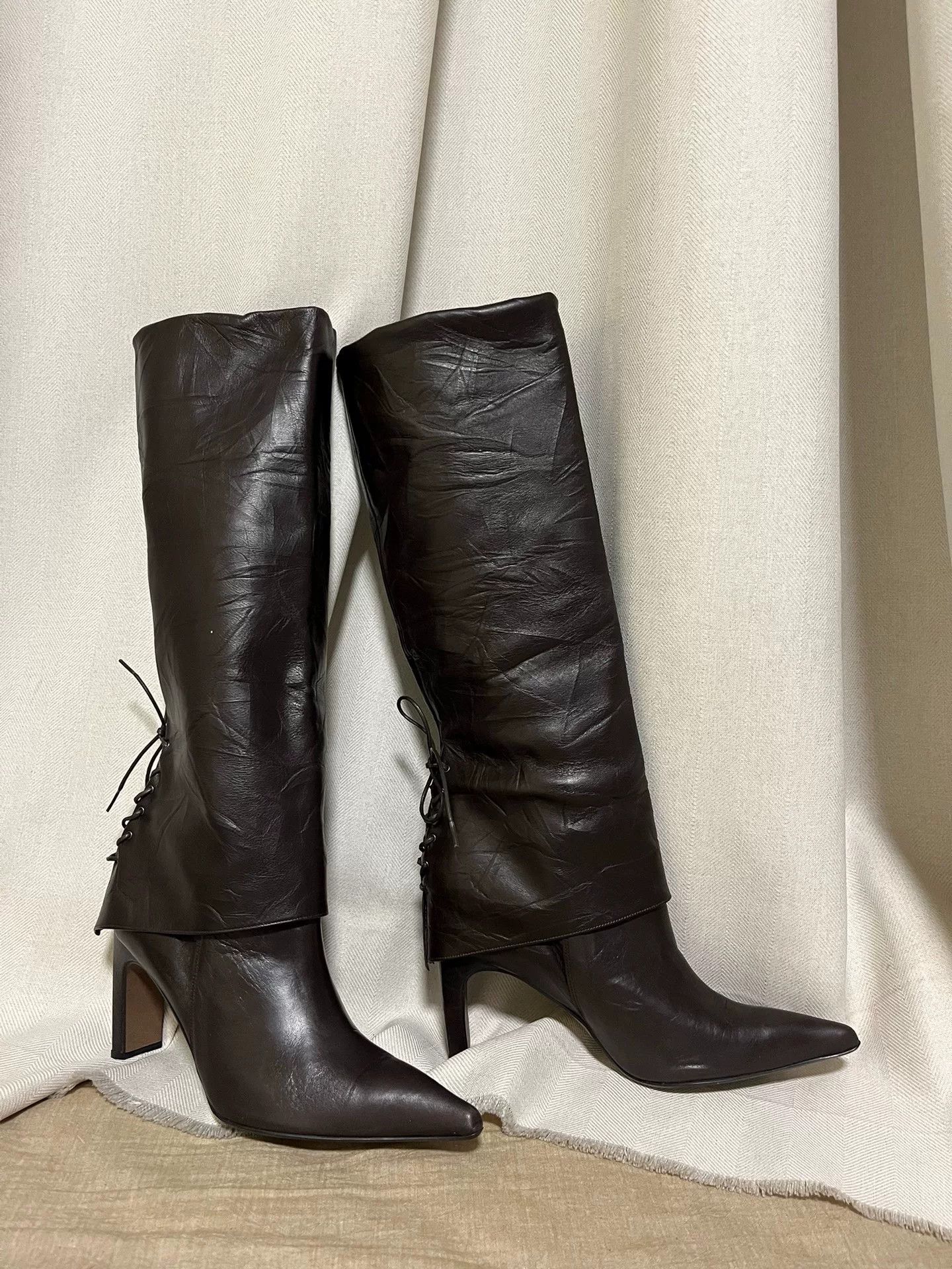 Alfredo Bannister alfredoBANNISTER Knee-High Leather Heel Boots Size US 8 / IT 38 - 1 Thumbnail
