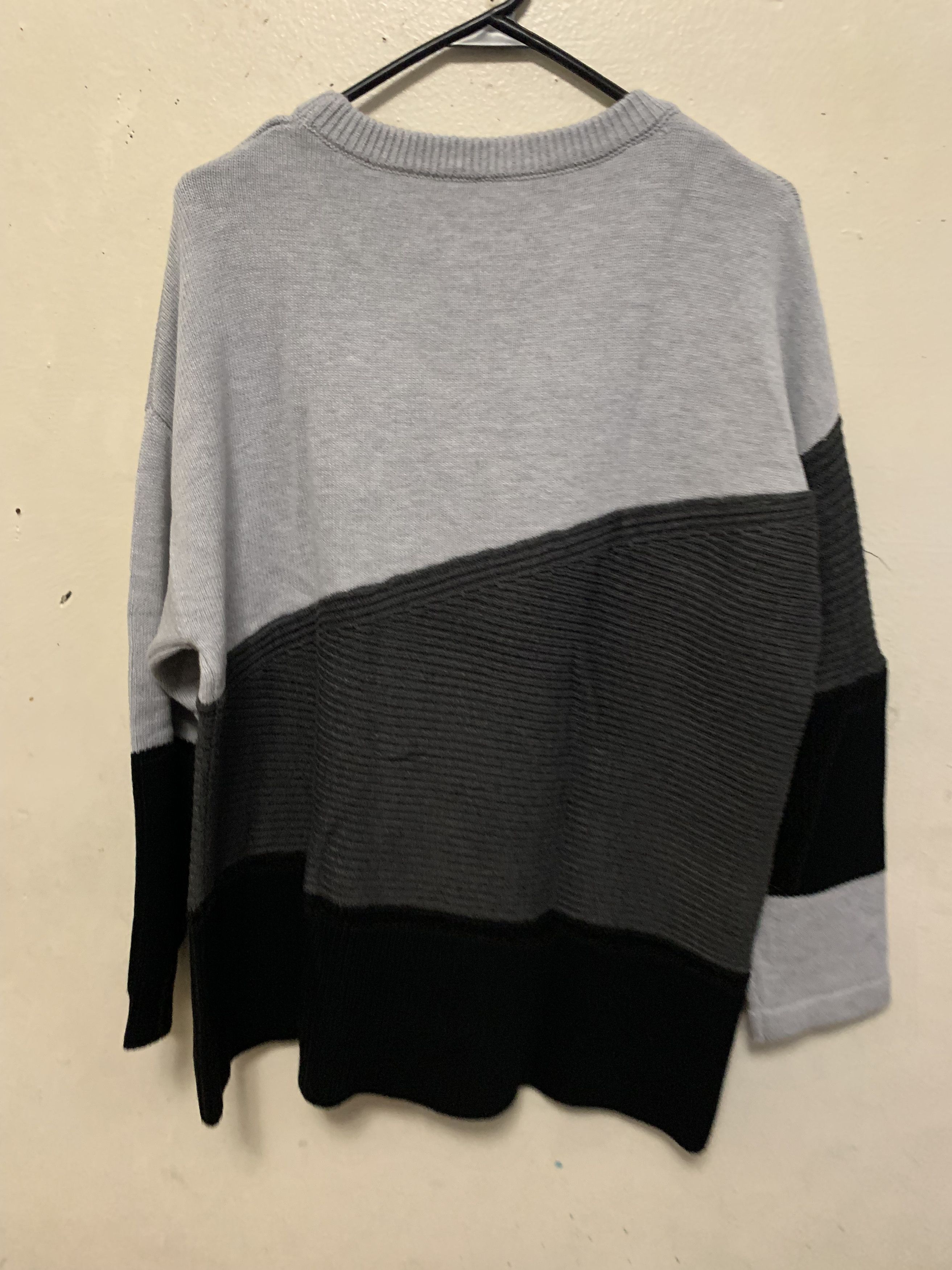 Other SAMPLE Tri-Color Knit Sweater ⊛ GRY/DRKGRAY/BLK ⊛ Brand New Size US L / EU 52-54 / 3 - 3 Thumbnail