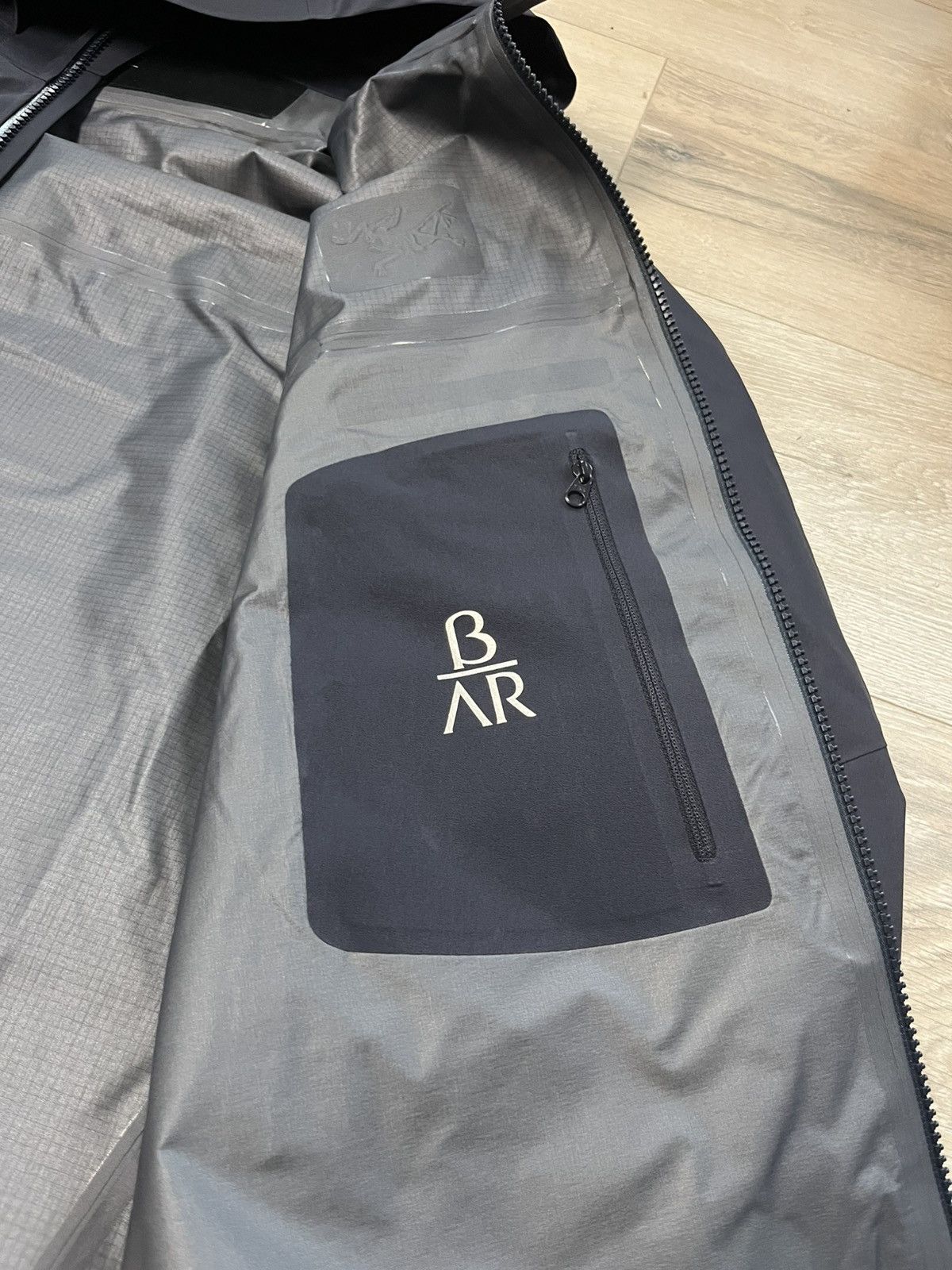Arc'teryx Arcteryx Beta AR Jacket Size US L / EU 52-54 / 3 - 3 Thumbnail