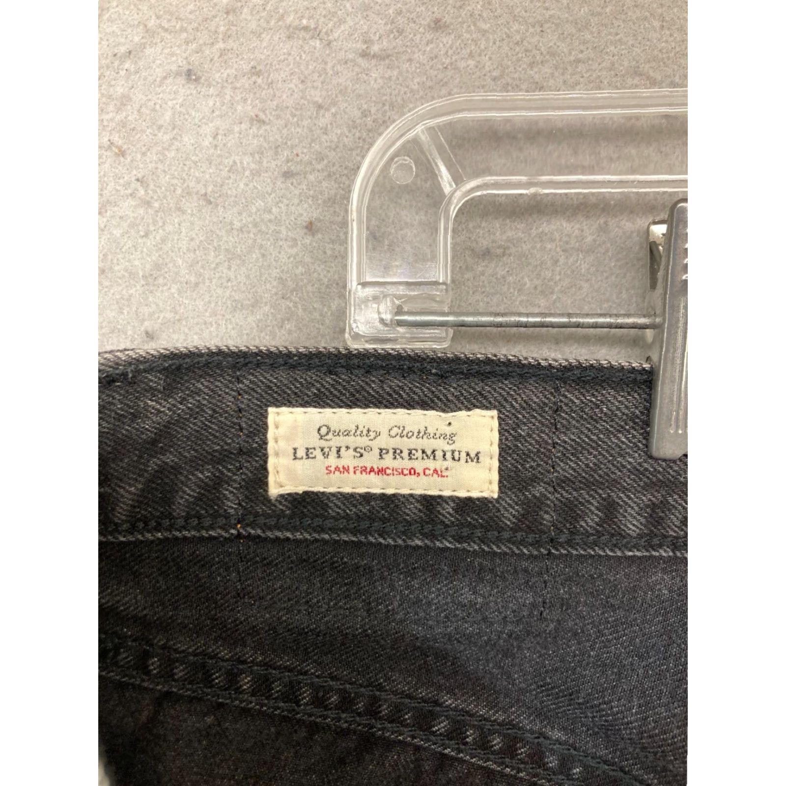 Levi's Levi's 501 Women's Cut-Off Shorts 28 Black High Rise Festival Size 28" / US 6 / IT 42 - 7 Thumbnail