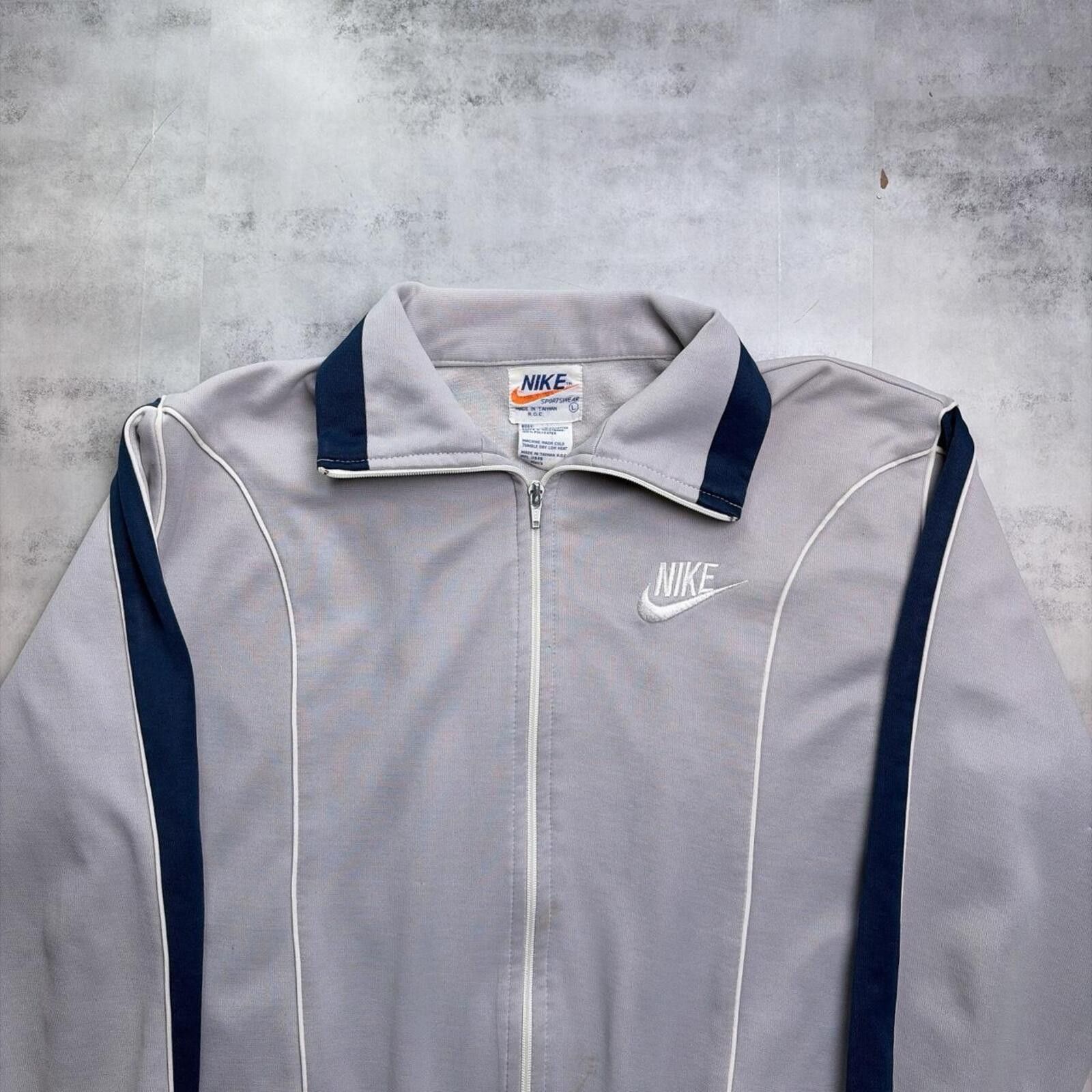 Nike Vintage 90’s Grey Nike Striped Track Jacket Size US L / EU 52-54 / 3 - 2 Thumbnail