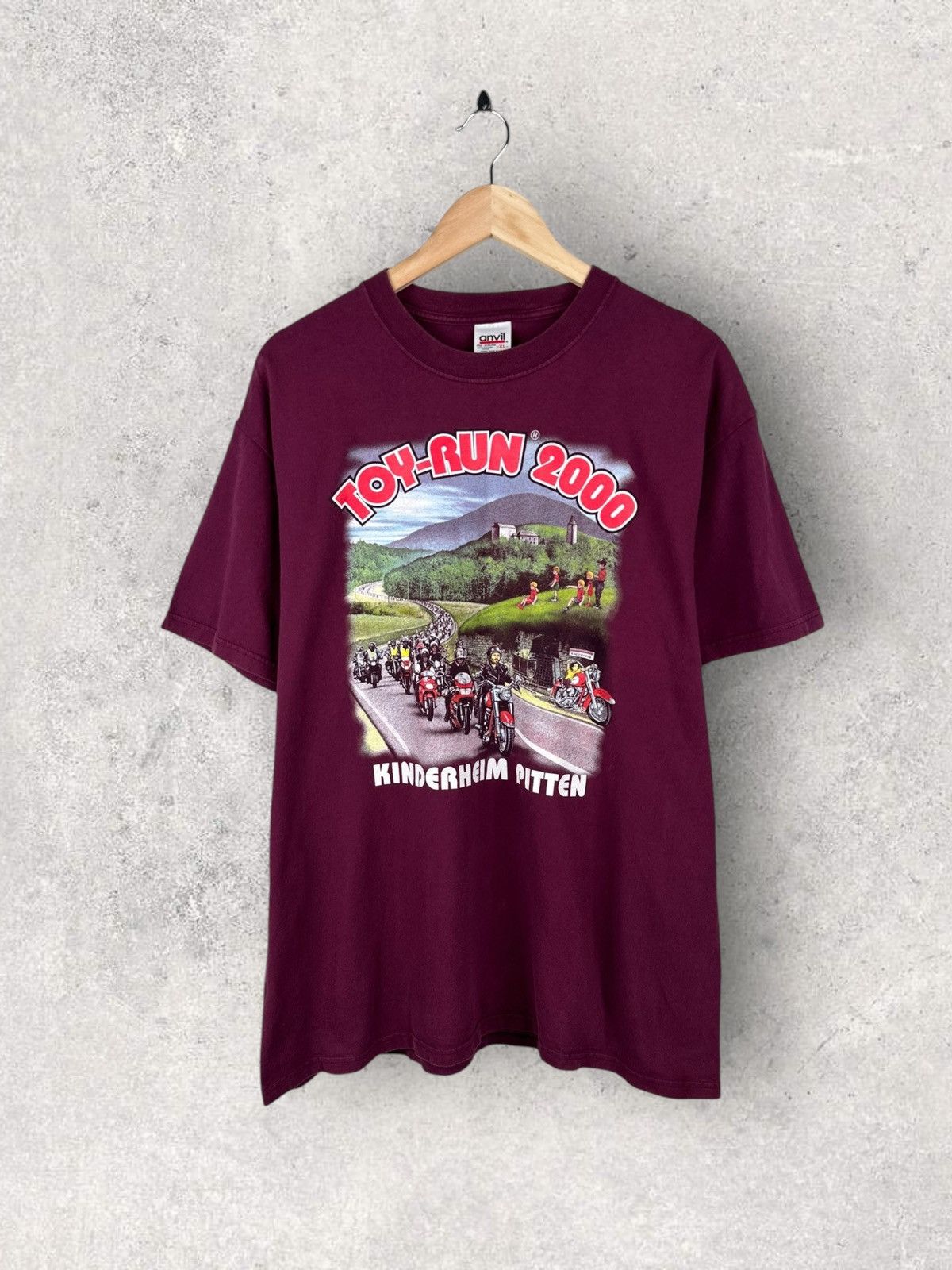 Band Tees Vintage 2000s Anvil Toy-Run Box Logo Tee Oversized Size US XL / EU 56 / 4 - 1 Thumbnail