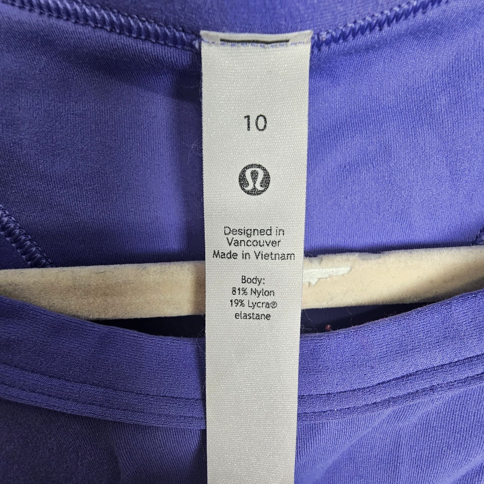Lululemon Lululemon Tank Top Raceback Purple Athletic Shirt Women 10 Size L / US 10 / IT 46 - 5 Thumbnail