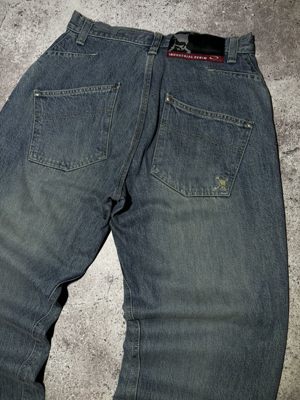Oakley × Vintage Oakley Vintage y2k Rap Streetwear Rare Baggy Denim Jeans Size US 32 / EU 48 - 2 Thumbnail
