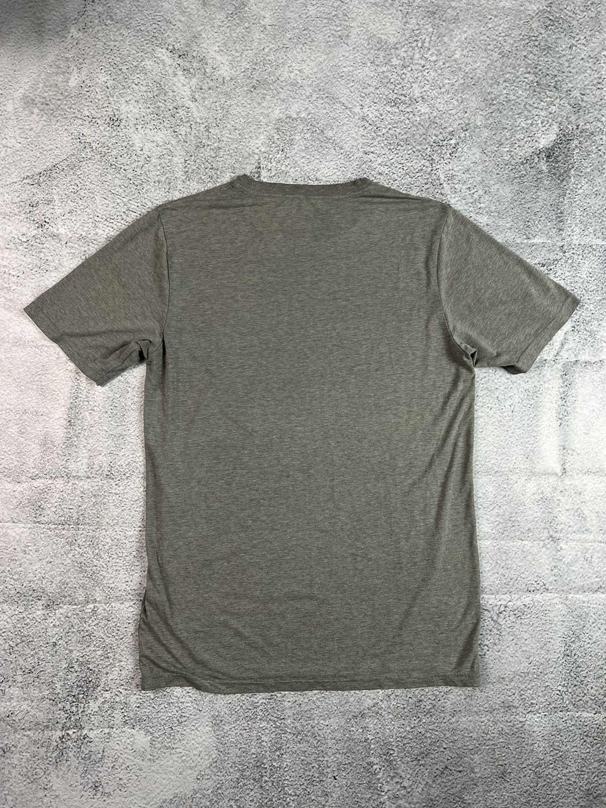 Oakley Oakley big classic logo T-shirt Y2K Size US M / EU 48-50 / 2 - 2 Thumbnail