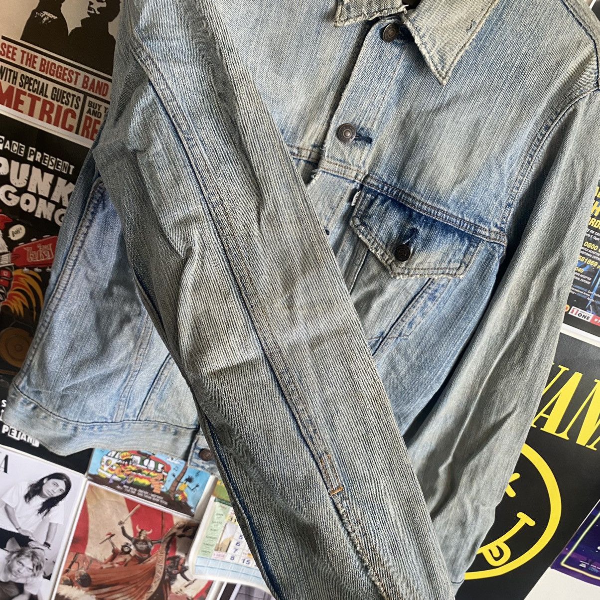 Edwin Vintage Edwin 80s-90s Washed Blue Distressed Denim Jacket Size US S / EU 44-46 / 1 - 7 Thumbnail