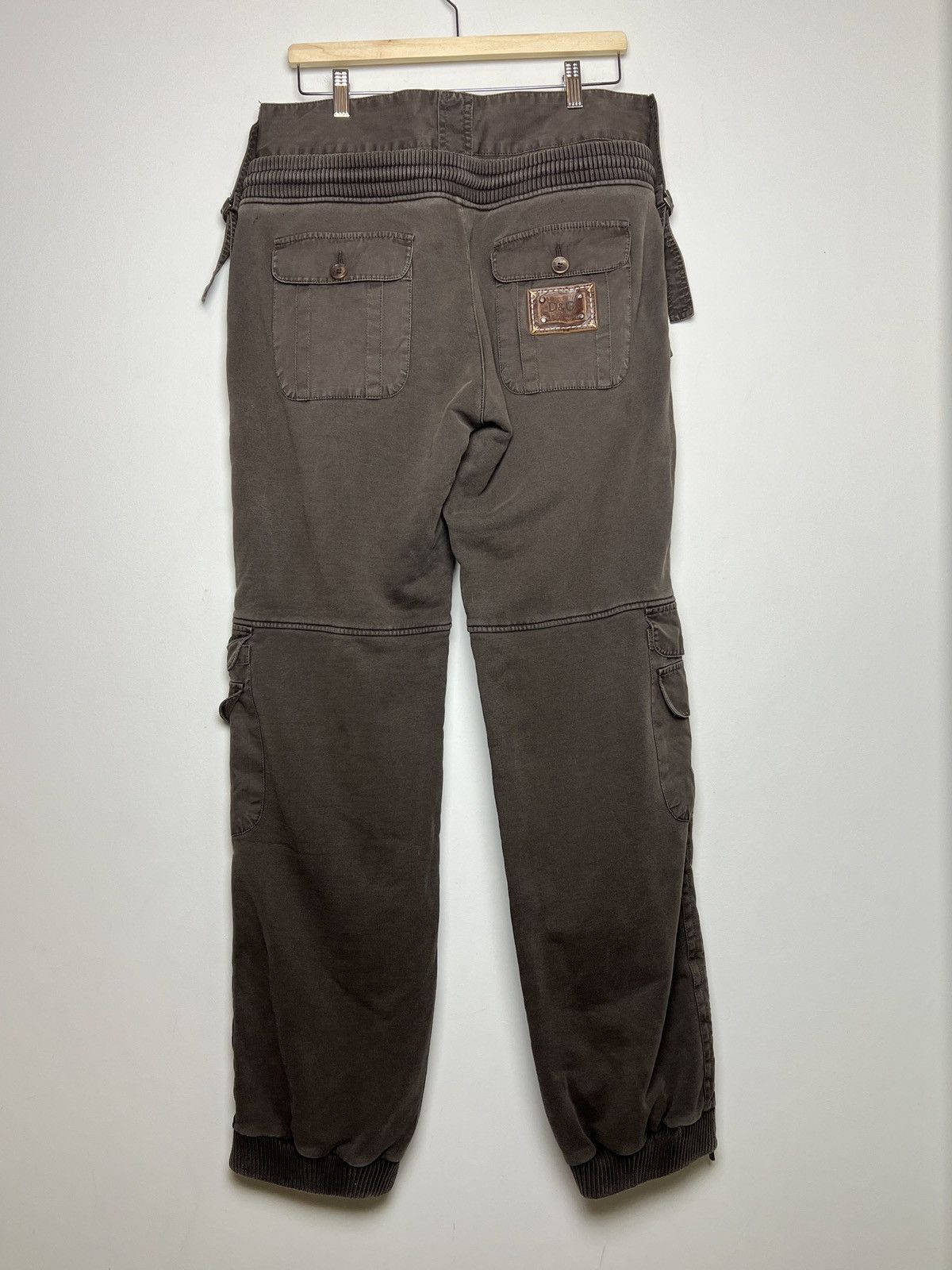 Dolce & Gabbana dolce&gabbana y2k multipocket double waist cargo sweatpants Size US 32 / EU 48 - 17 Thumbnail