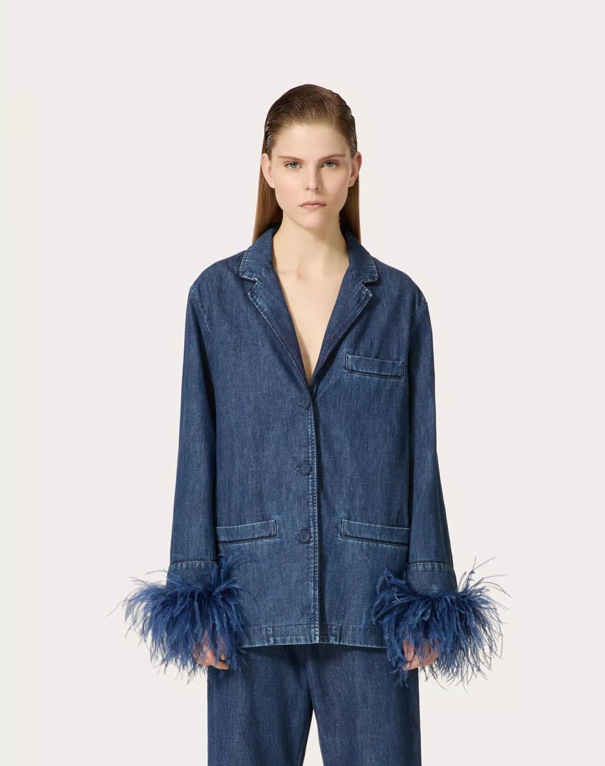 Valentino o1s1wg110625 Chambray Denim Shirt in Medium Blue Size XS / US 0-2 / IT 36-38 - 3 Thumbnail