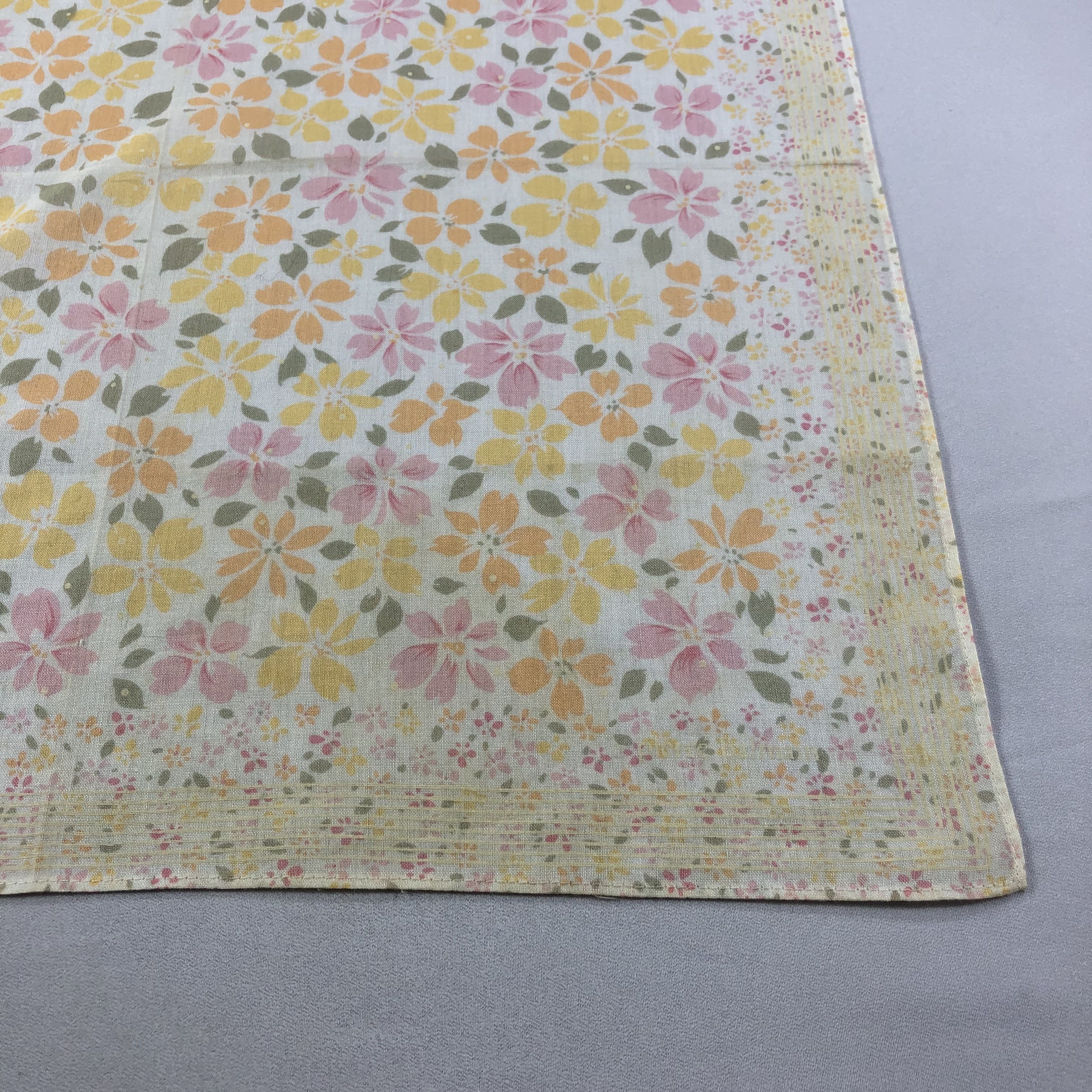 Pierre Balmain Pierre Balmain Floral Handkerchief Neckerchief Bandana H1751 Size ONE SIZE - 5 Thumbnail
