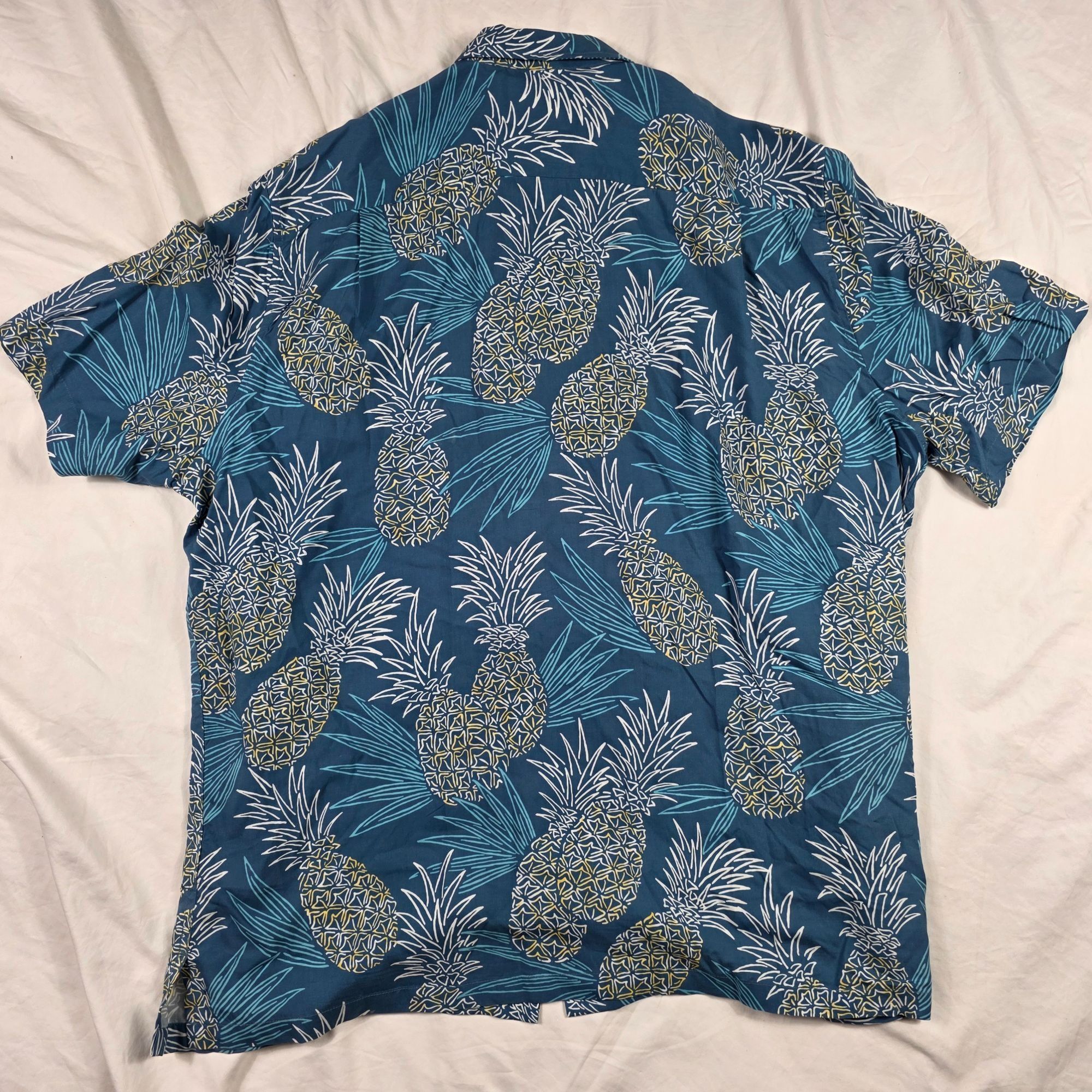 Reyn Spooner Reyn Spooner Hawaiian Gold Camp Mens Size XL Blue Pineapple Size US XL / EU 56 / 4 - 2 Thumbnail