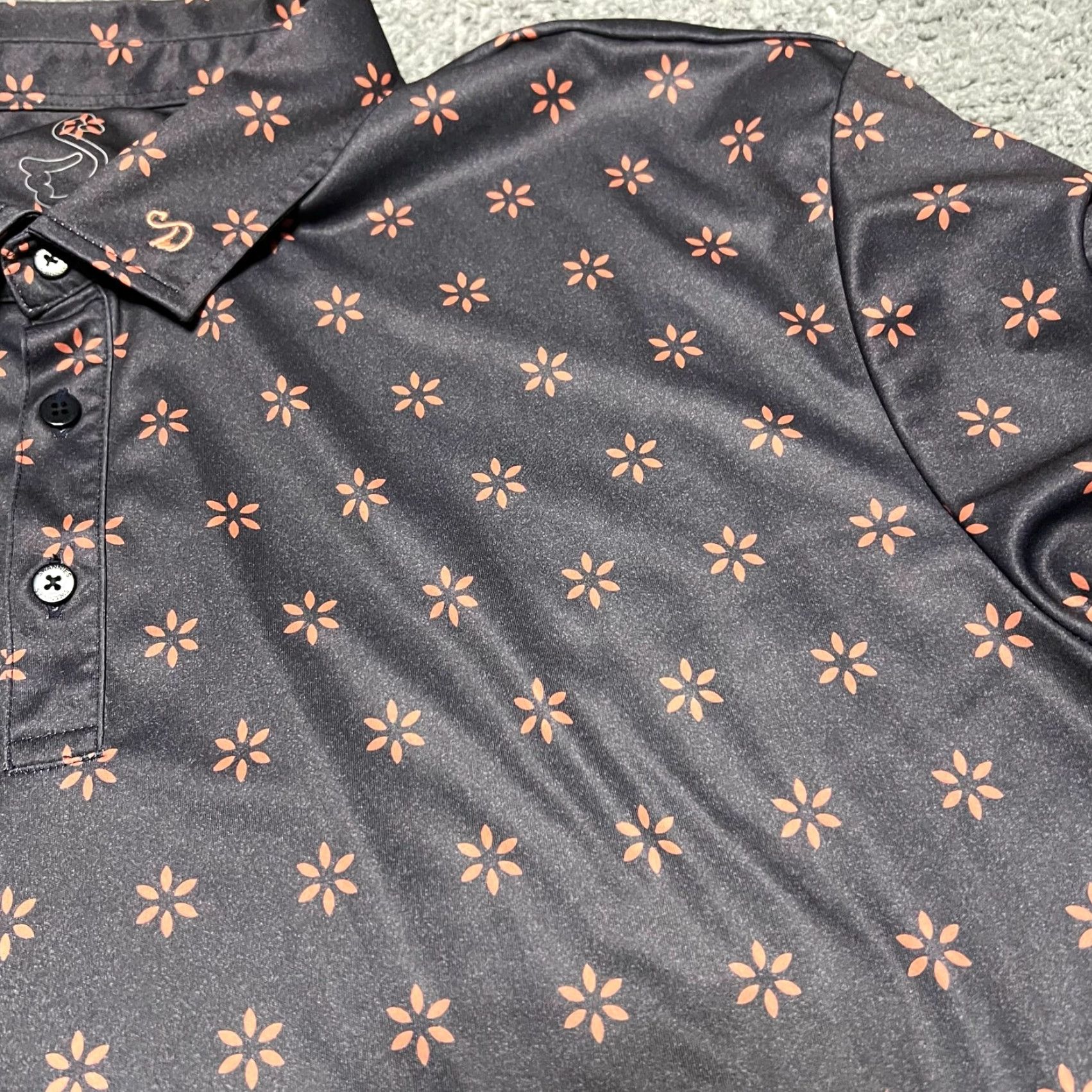 Vintage Swannies Polo Shirt Mens XL Gray Geomertic All Over Print Performance Golf Polo Shirt Mens XL Gray Size US XL / EU 56 / 4 - 2 Thumbnail