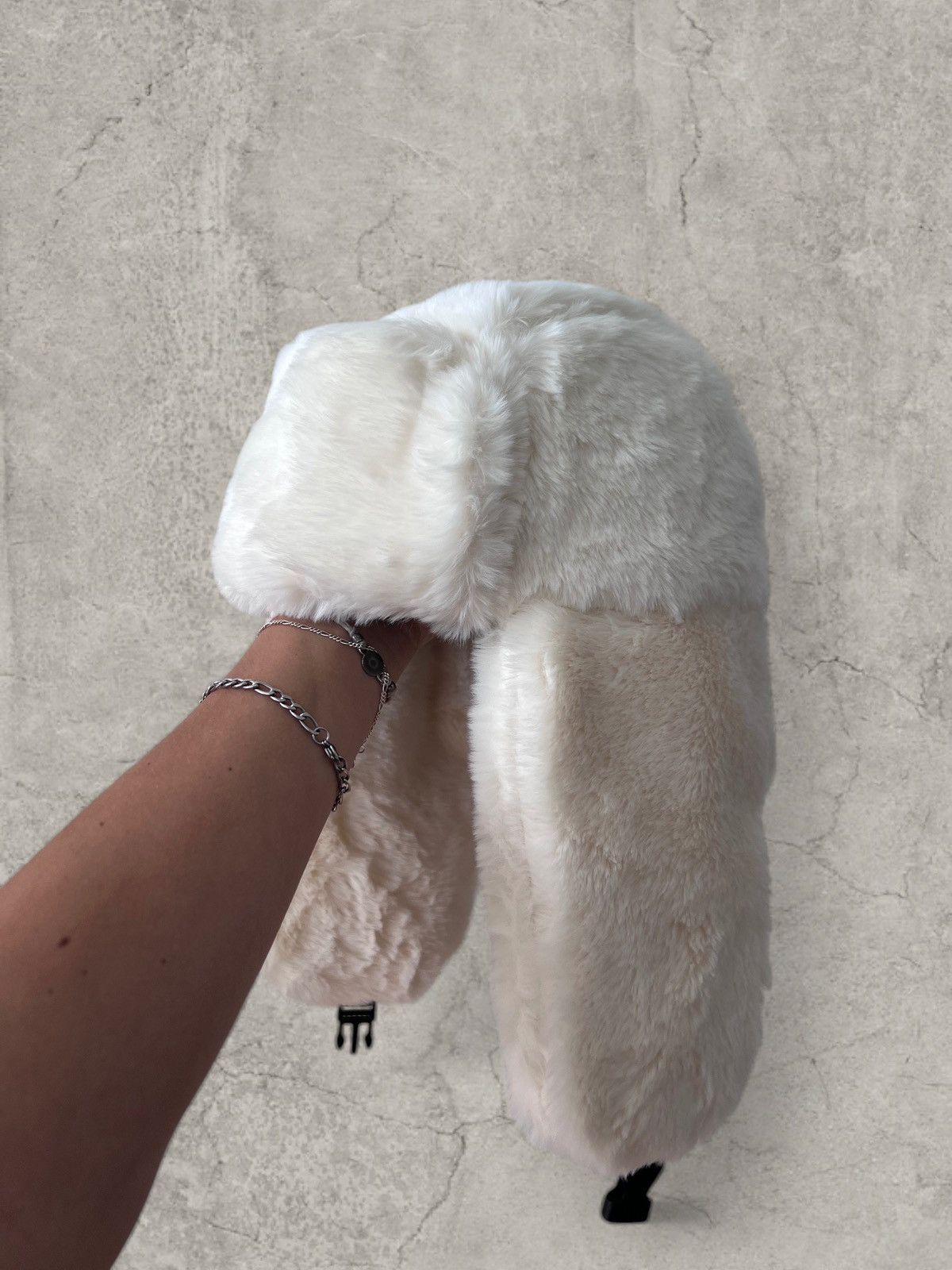 Japanese Brand Russian Ushanka fluffy winter hat, cream faux fur. One size Size ONE SIZE - 2 Thumbnail