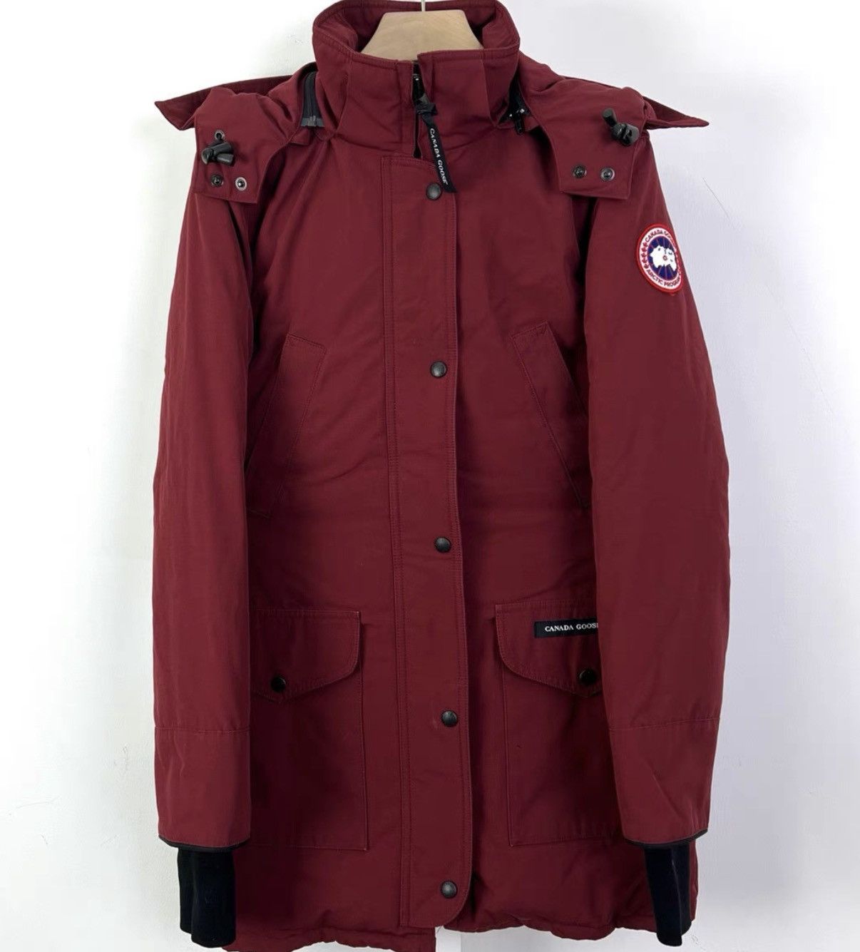 Canada Goose Canada Goose / Burgundy Women's Parka Down Jacket K12 Size XS / US 0-2 / IT 36-38 - 1 Thumbnail