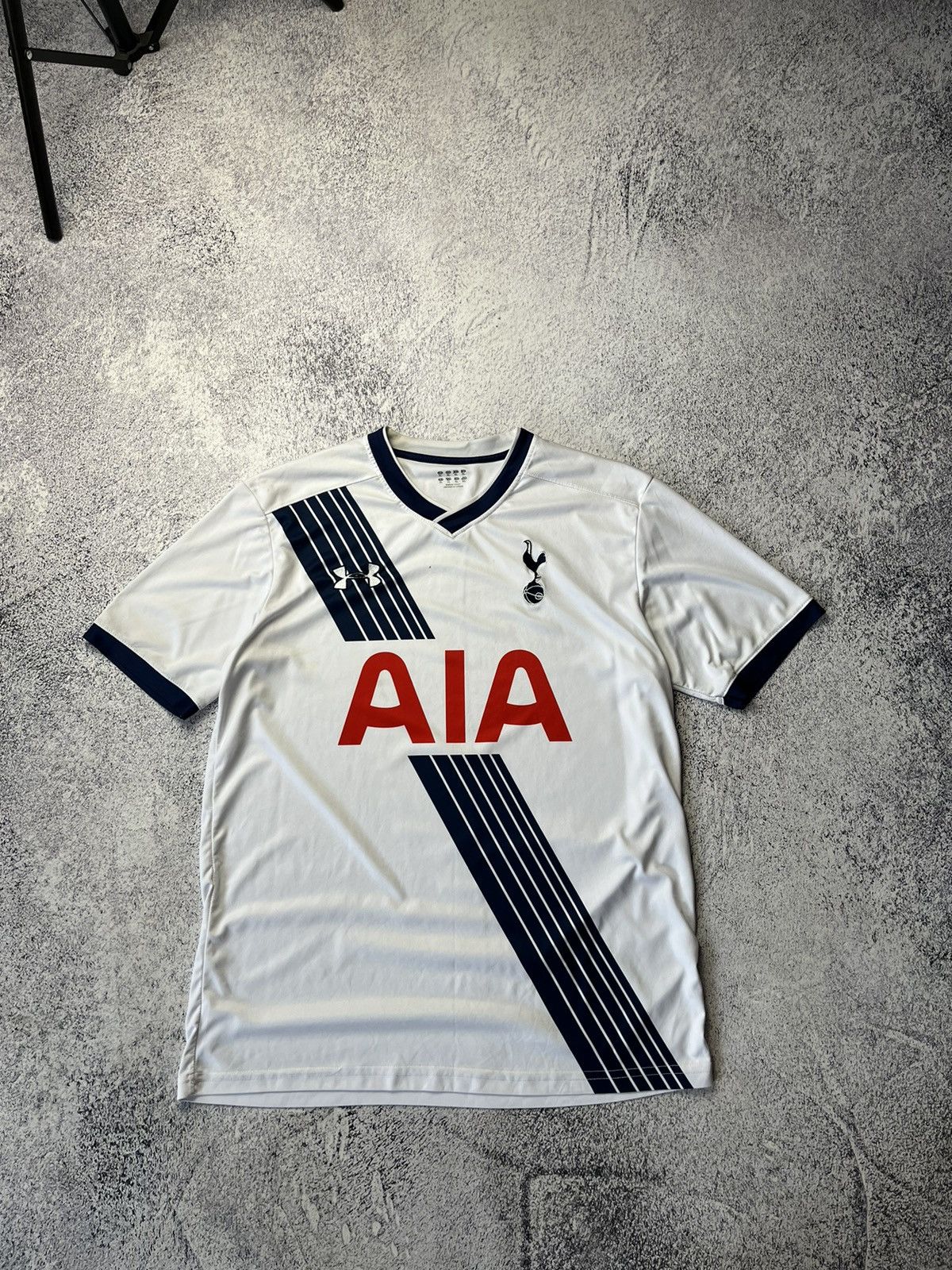 Vintage Mens Under Armour Tottenham Hotspur football shirt (Butleg) Size US XL / EU 56 / 4 - 2 Thumbnail