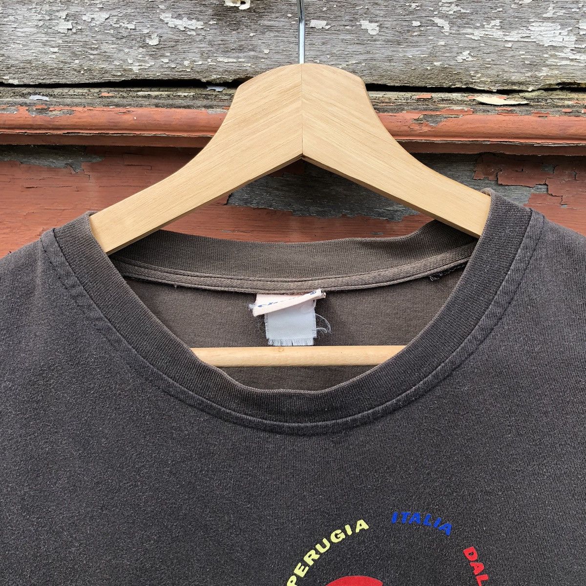 Vintage Vintage 90s Thrashed Faded ellesse Tshirt Size US M / EU 48-50 / 2 - 4 Thumbnail