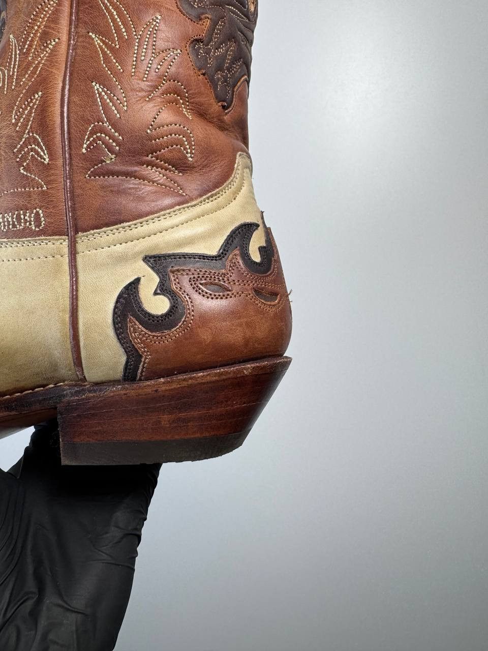 Sancho Boots Sancho Cowboy Boots Leather Western Brown Beige Mens Size 39 Size US 6 / EU 39 - 10 Thumbnail
