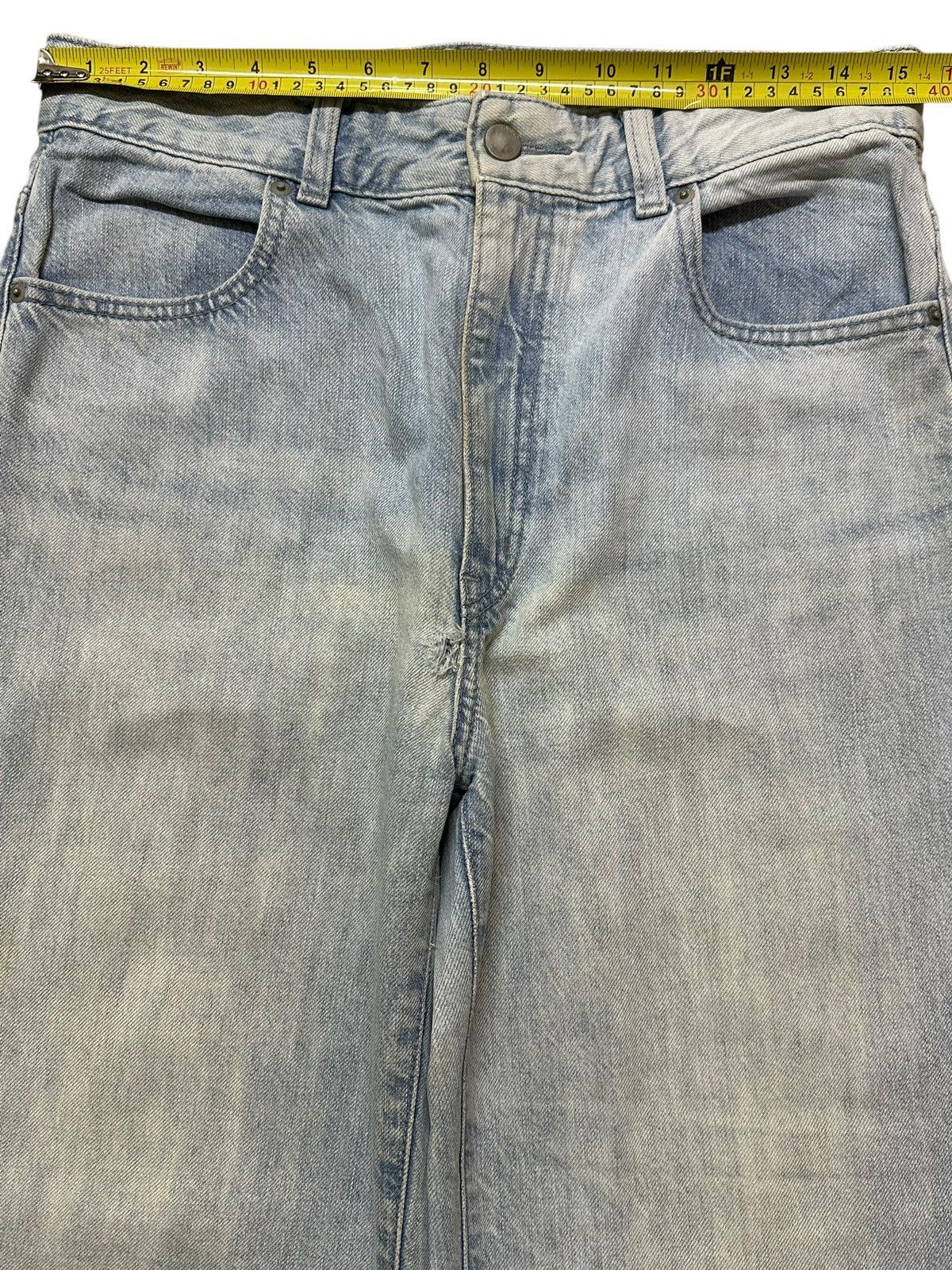Uniqlo Vintage Japanese Uniqlo Faded Wash Style Wide Leg Baggy Jean Size US 30 / EU 46 - 11 Thumbnail