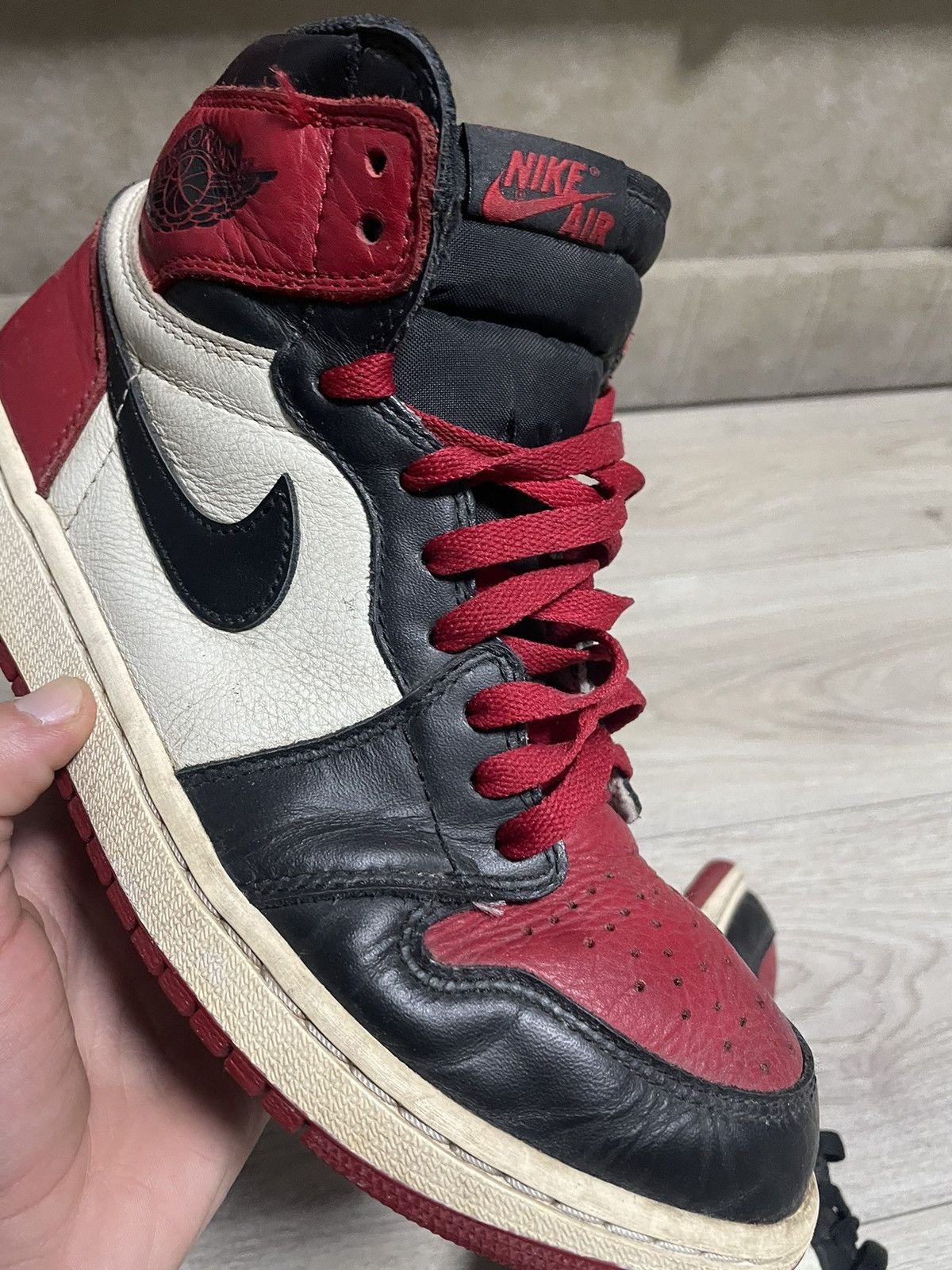 Jordan Brand × Nike Nike Air Jordan 1 Retro OG High “Bred Toe” Size US 9 / EU 42 - 8 Thumbnail