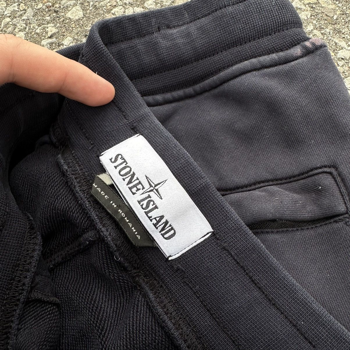 Stone Island Stone Island Shorts Size US 34 / EU 50 - 8 Thumbnail