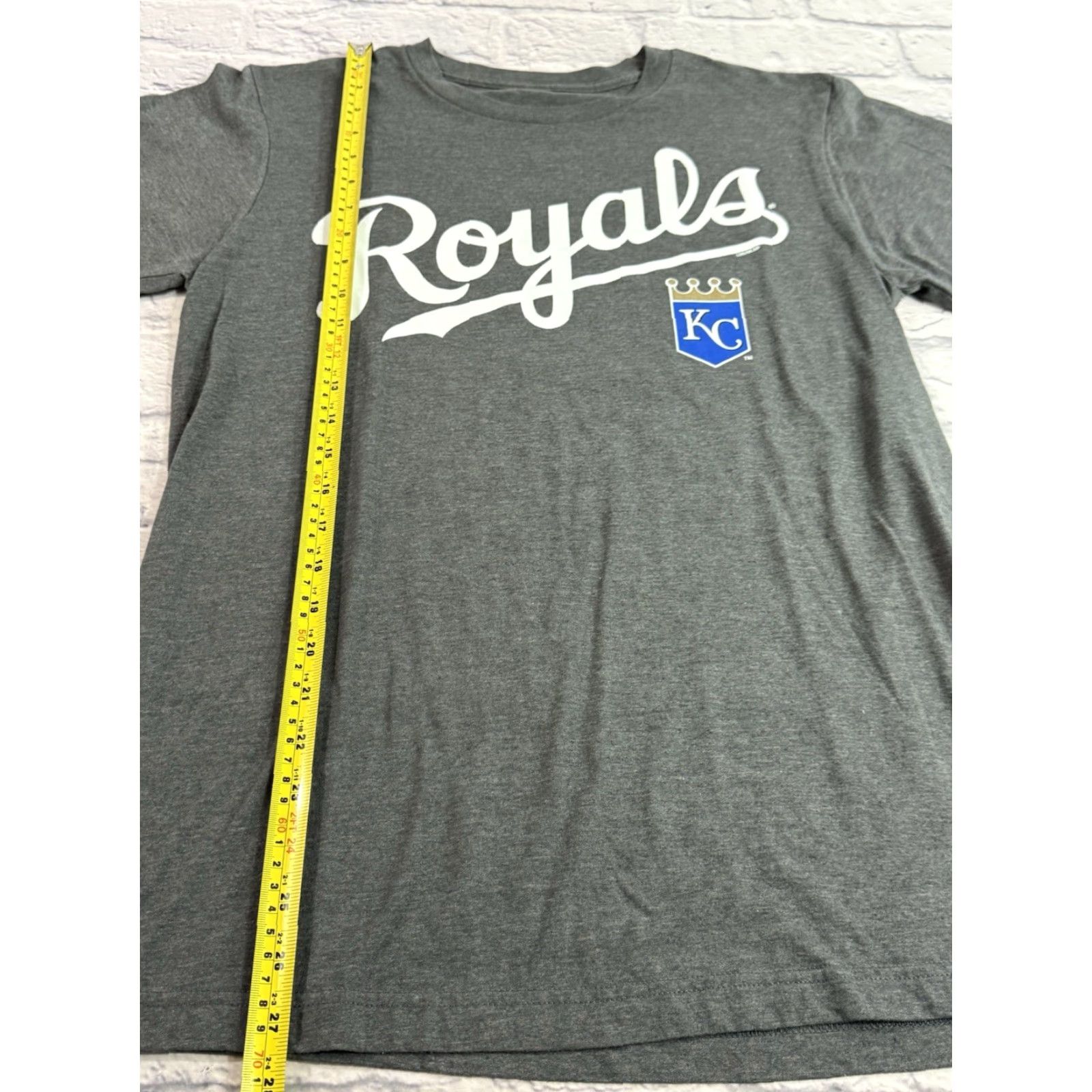 MLB Kansas City KC MLB Royals Script Genuine Merchandise T-Shirt Sz M - EUC Size US M / EU 48-50 / 2 - 5 Thumbnail