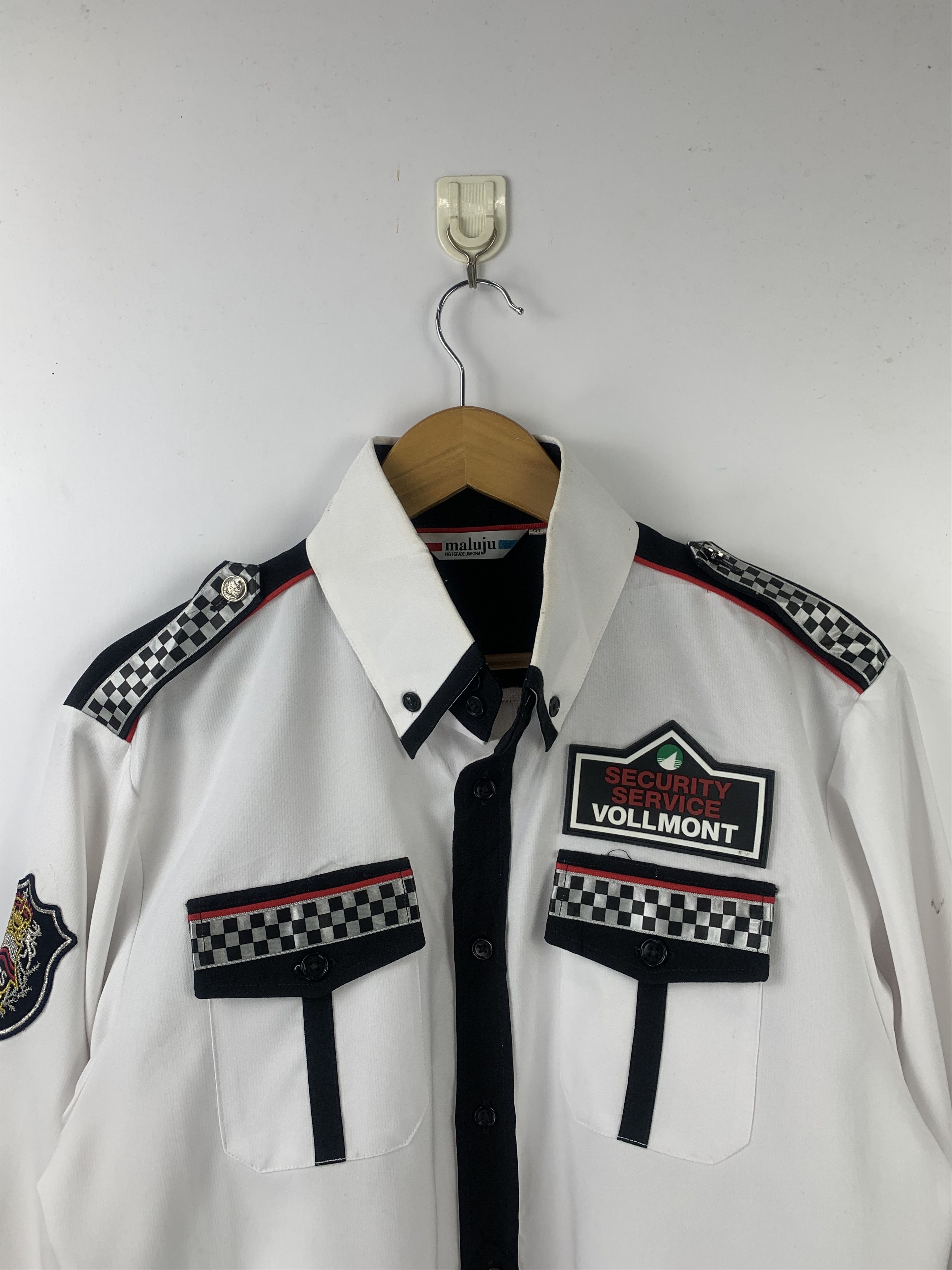 Japanese Brand Vintage Vollmont Japanese Brand Security Jacket J1542 Size US M / EU 48-50 / 2 - 2 Thumbnail