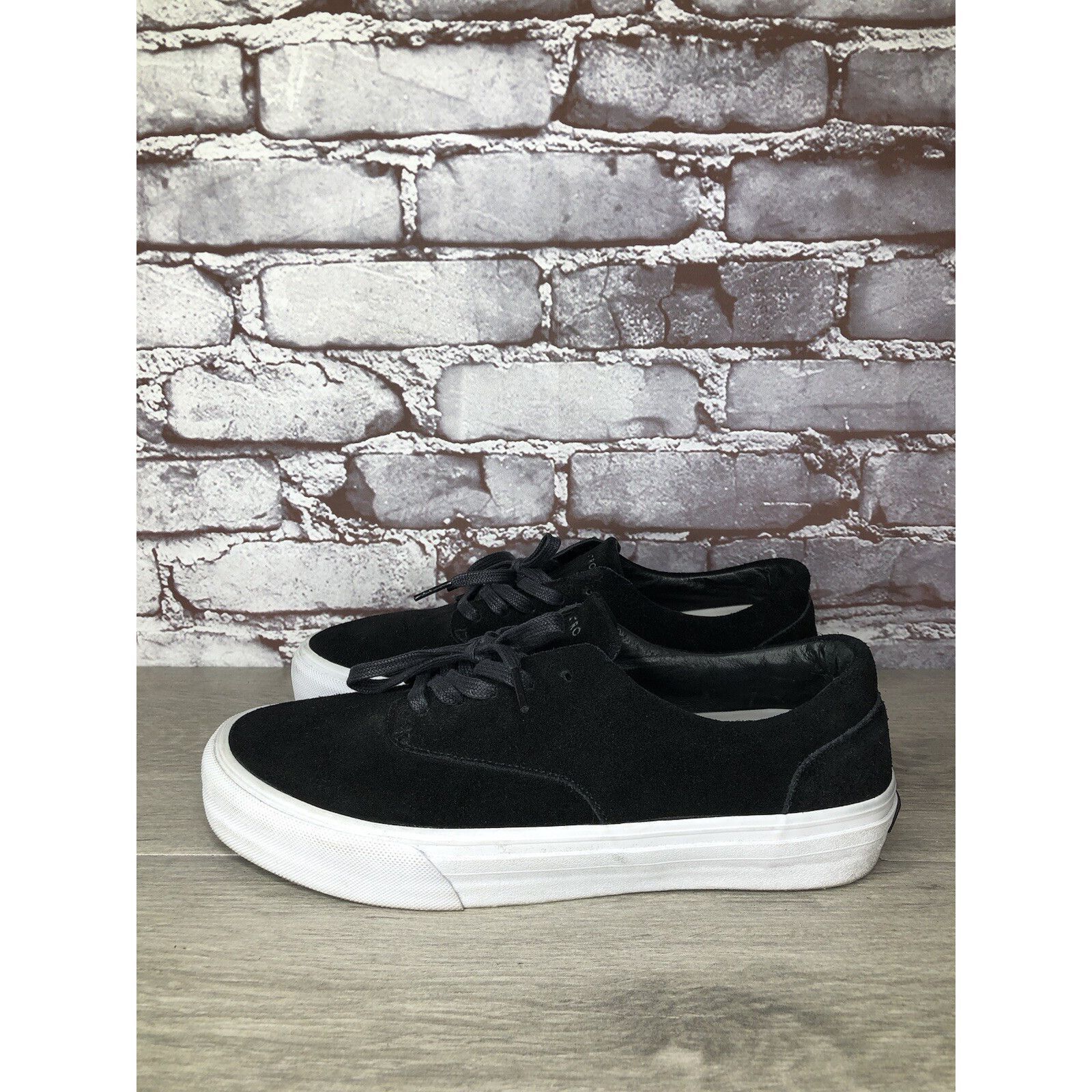 Other CU4TRO Black Suede Leather Lace Up Low Top Sneakers Shoes Wo Size US 10 / IT 40 - 18 Thumbnail