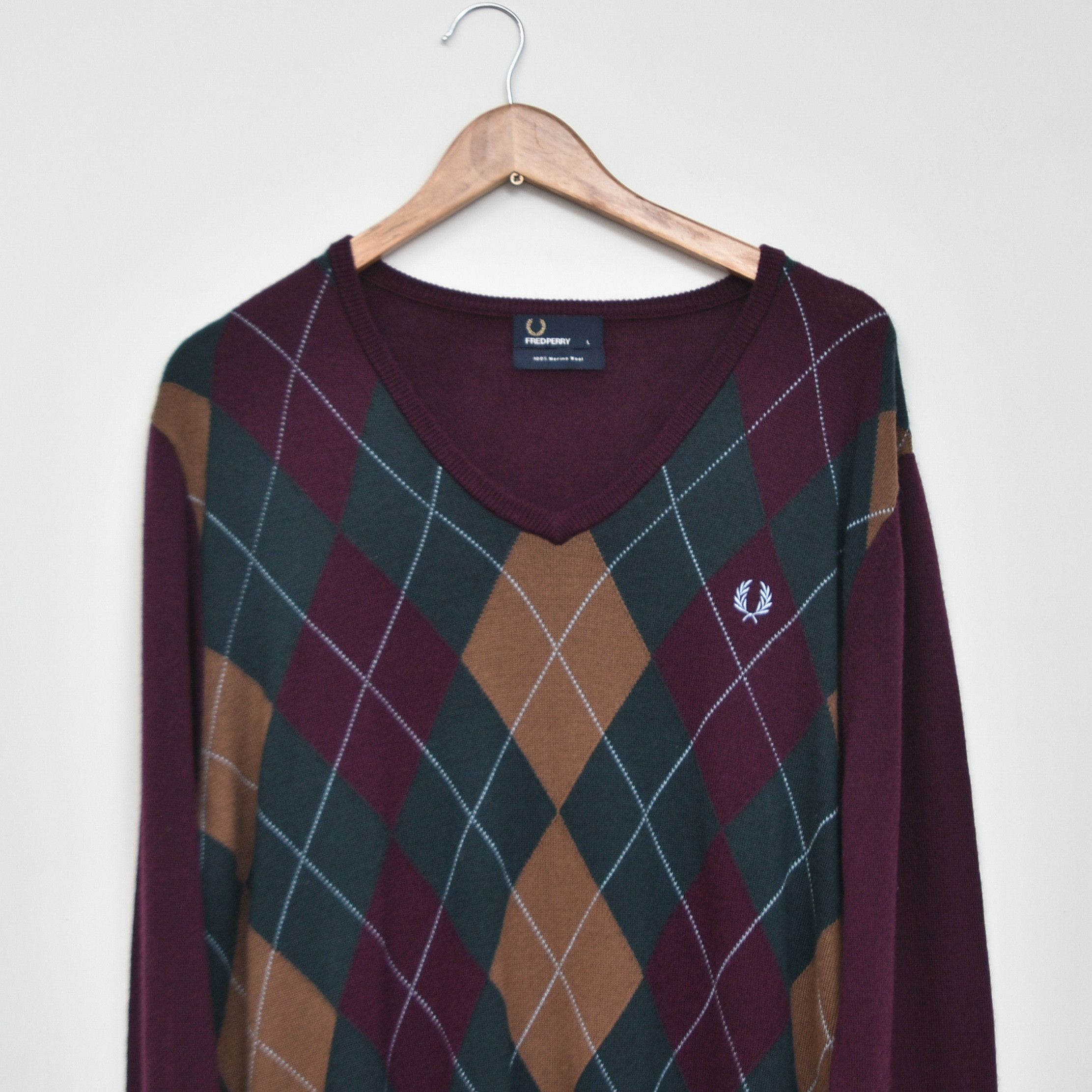 Fred Perry Fred Perry Burgundy V-Neck Argyle Wool Jumper Merino Wool Size US L / EU 52-54 / 3 - 2 Thumbnail