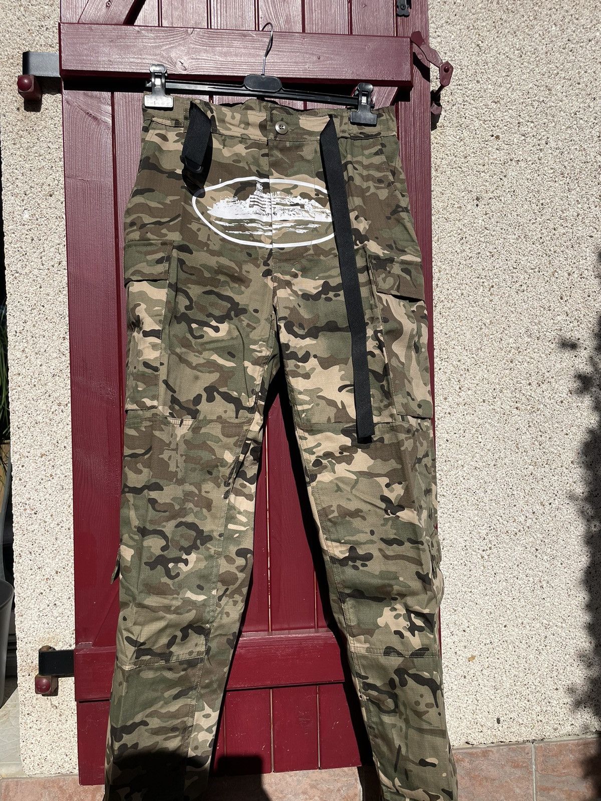 Corteiz Corteiz guerillaz camo cargo Size US 40 / EU 56 - 1 Thumbnail