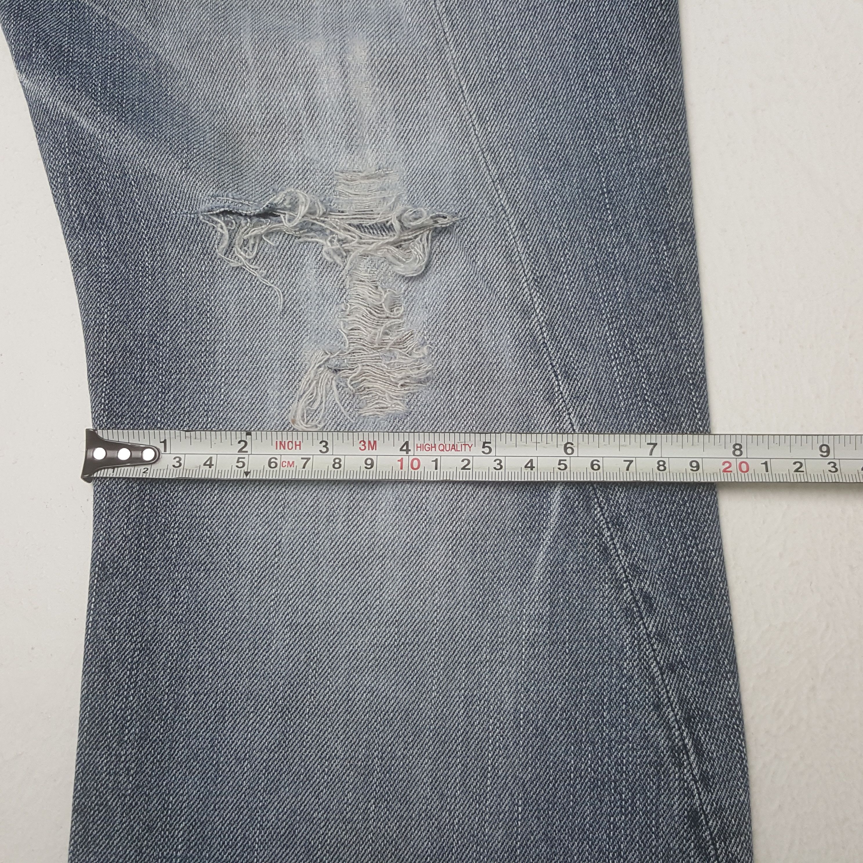 Le Grande Bleu (L.G.B.) Vintage L.G.B. Le Grande Bleu Japanese Distressed Denim Jean Size US 31 - 13 Thumbnail