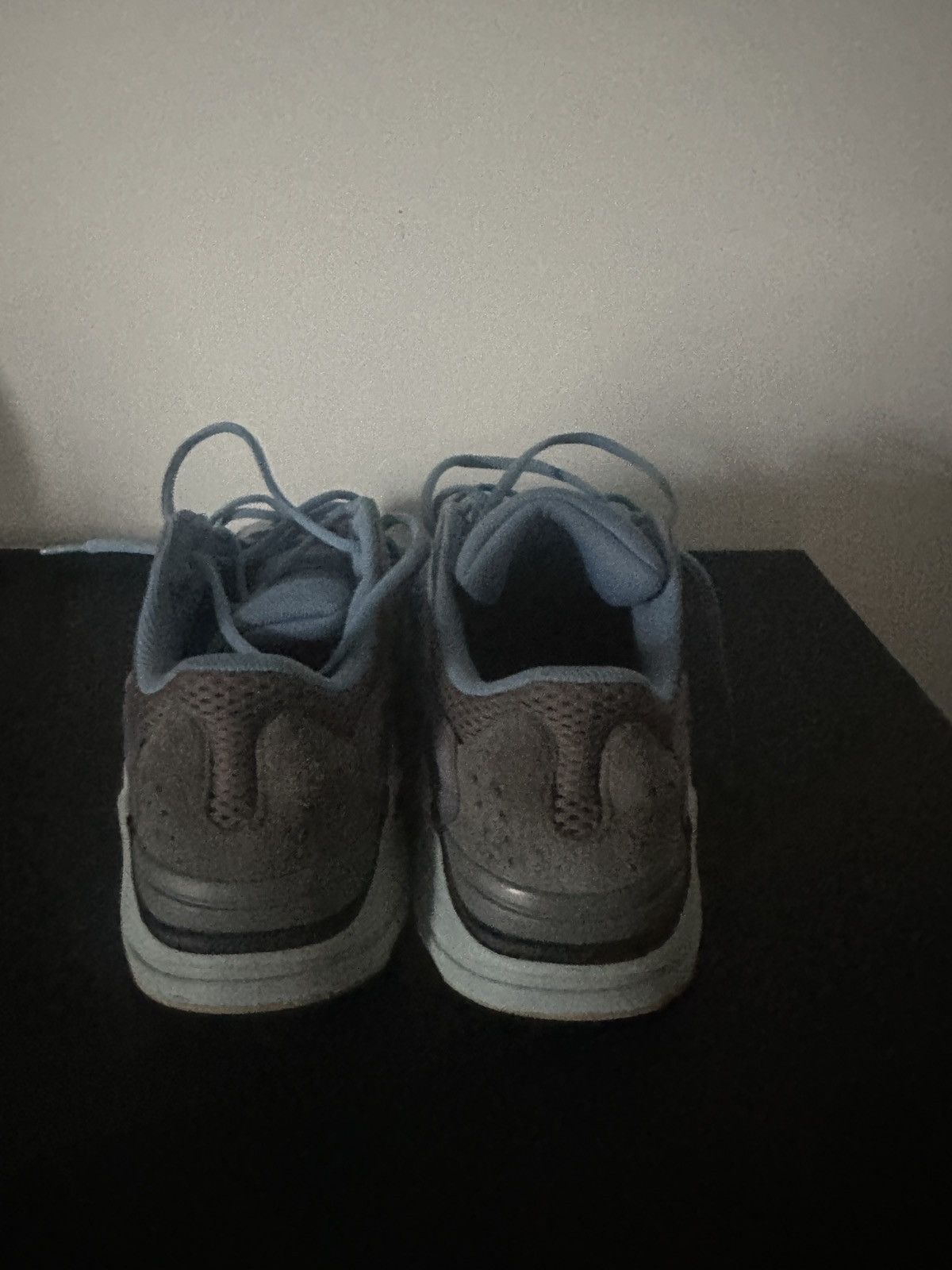 Yeezy Yeezy Boost 700 ‘carbon blue’ Size US 12 / EU 45 - 3 Thumbnail