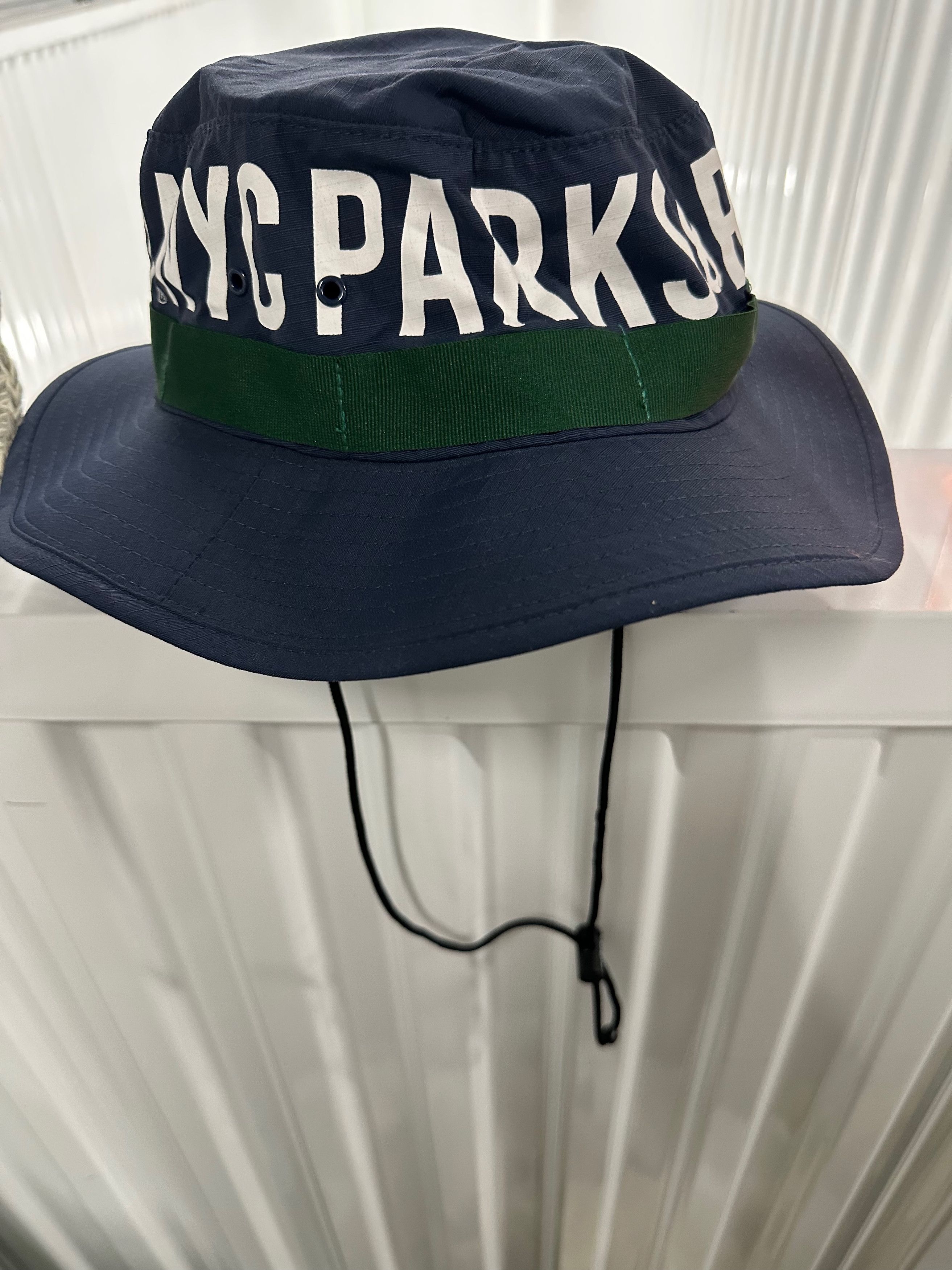 Only NY (UNWORN) OnlyNY x NYC Parks Bucket Hat (S/M) Size ONE SIZE - 1 Thumbnail