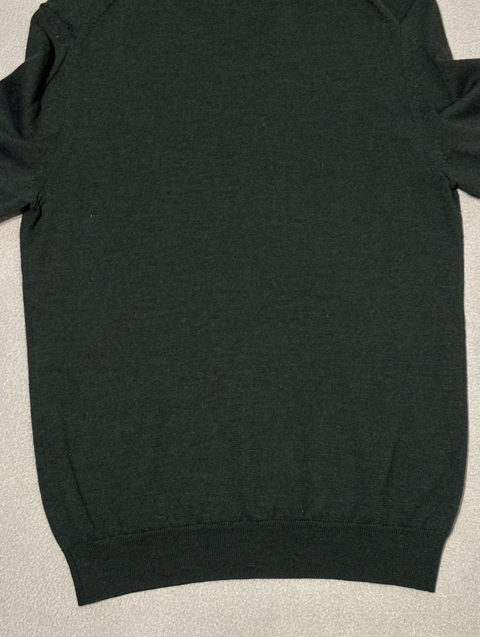 Fred Perry Fred Perry V-neck sweater 100% Wool size M Size US M / EU 48-50 / 2 - 11 Thumbnail