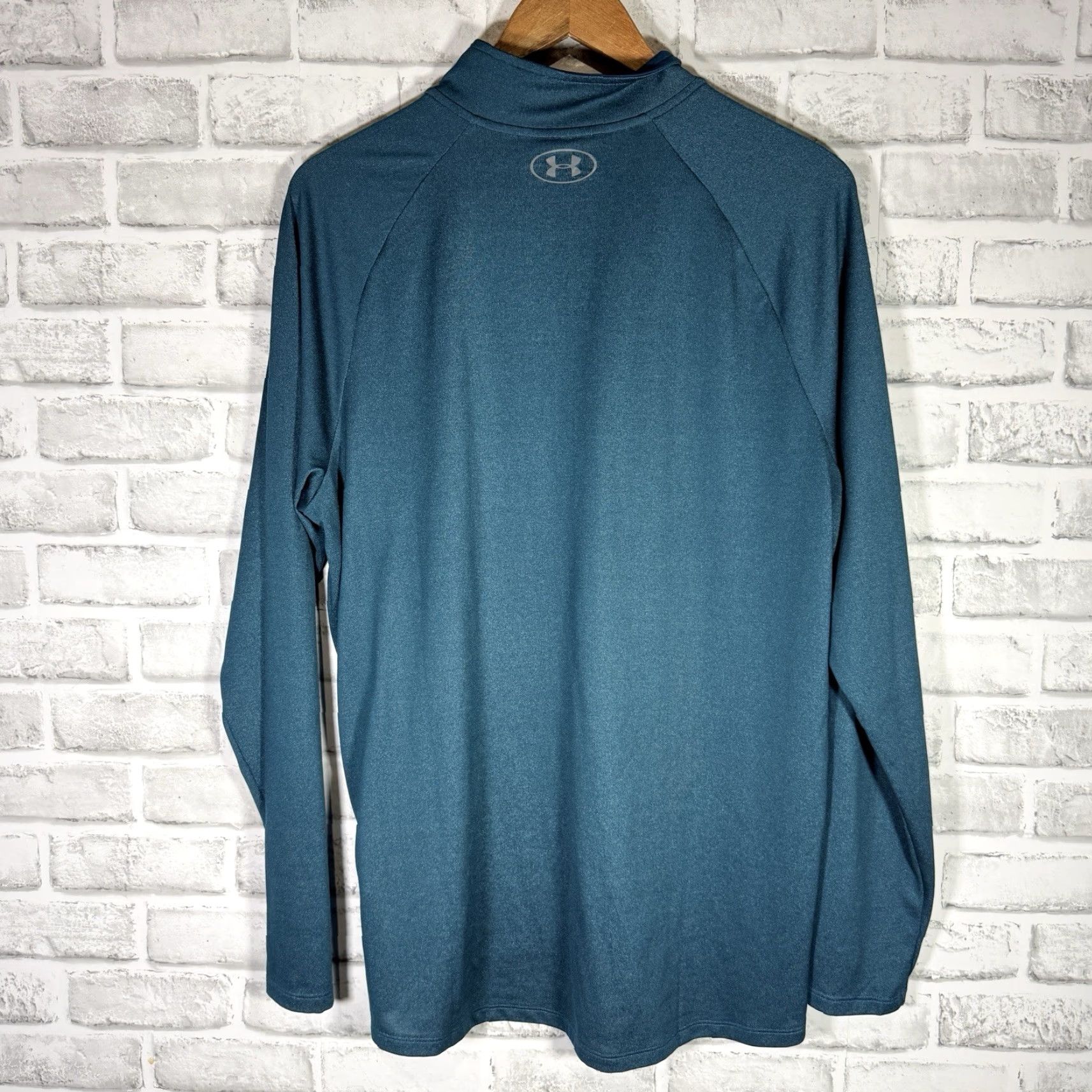 Under Armour Under Armour HeatGear Pullover Mens L Blue Athletic Activewear Size US L / EU 52-54 / 3 - 5 Thumbnail