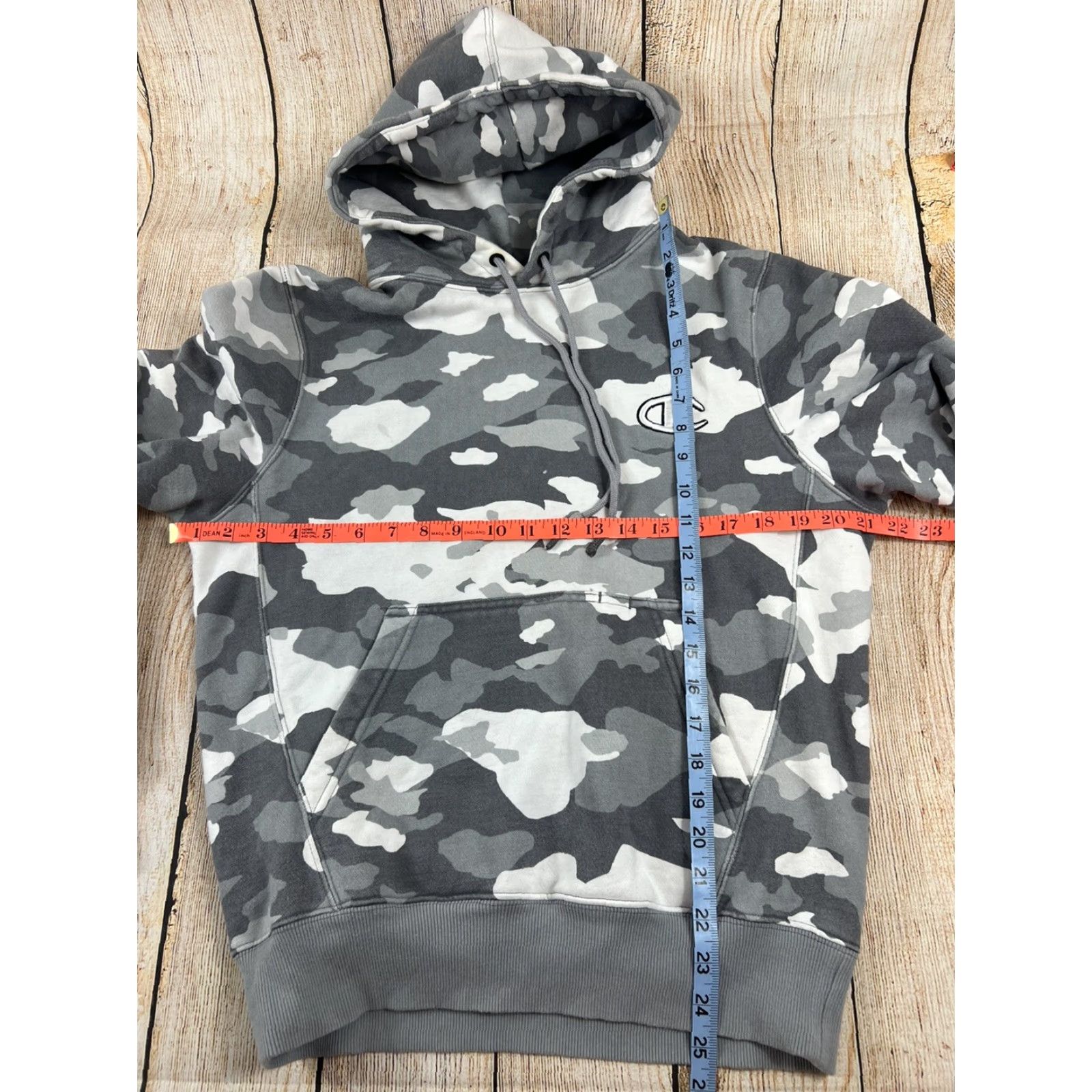 Champion VINTAGE Mens Champion Grey Camo Hoodie Pullover Sweatshirt Size S Gray Hooded Pockets Cotton Gym & Training Mens Size US S / EU 44-46 / 1 - 5 Thumbnail