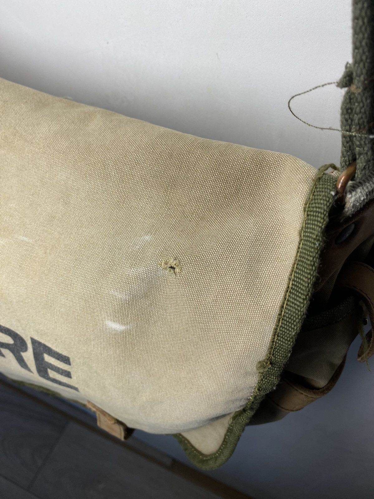 Japanese Brand × Vintage Vintage Like Diesel Military Army CrossBody Messenger Bag Size ONE SIZE - 3 Thumbnail