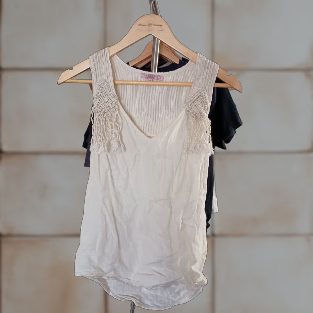 Vintage VINTAGE Calypso St Barth Blouse Shirt Linen White S Women Regular Casual Bohemian Ladies Size S Top Blouse USA? Size S / US 4 / IT 40 - 1 Thumbnail