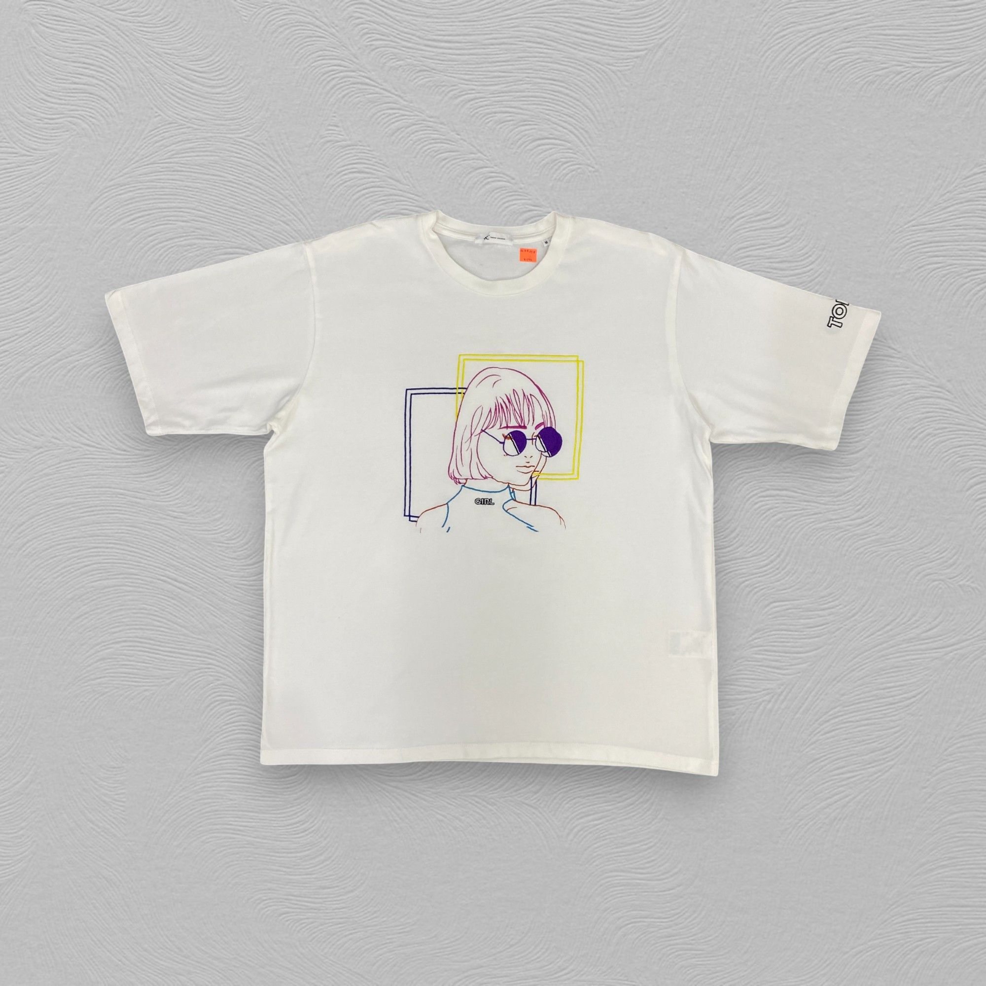 Japanese Brand Vintage Takeo Kikuchi Girl Tokyo T-Shirt - K096 Size US L / EU 52-54 / 3 - 1 Thumbnail