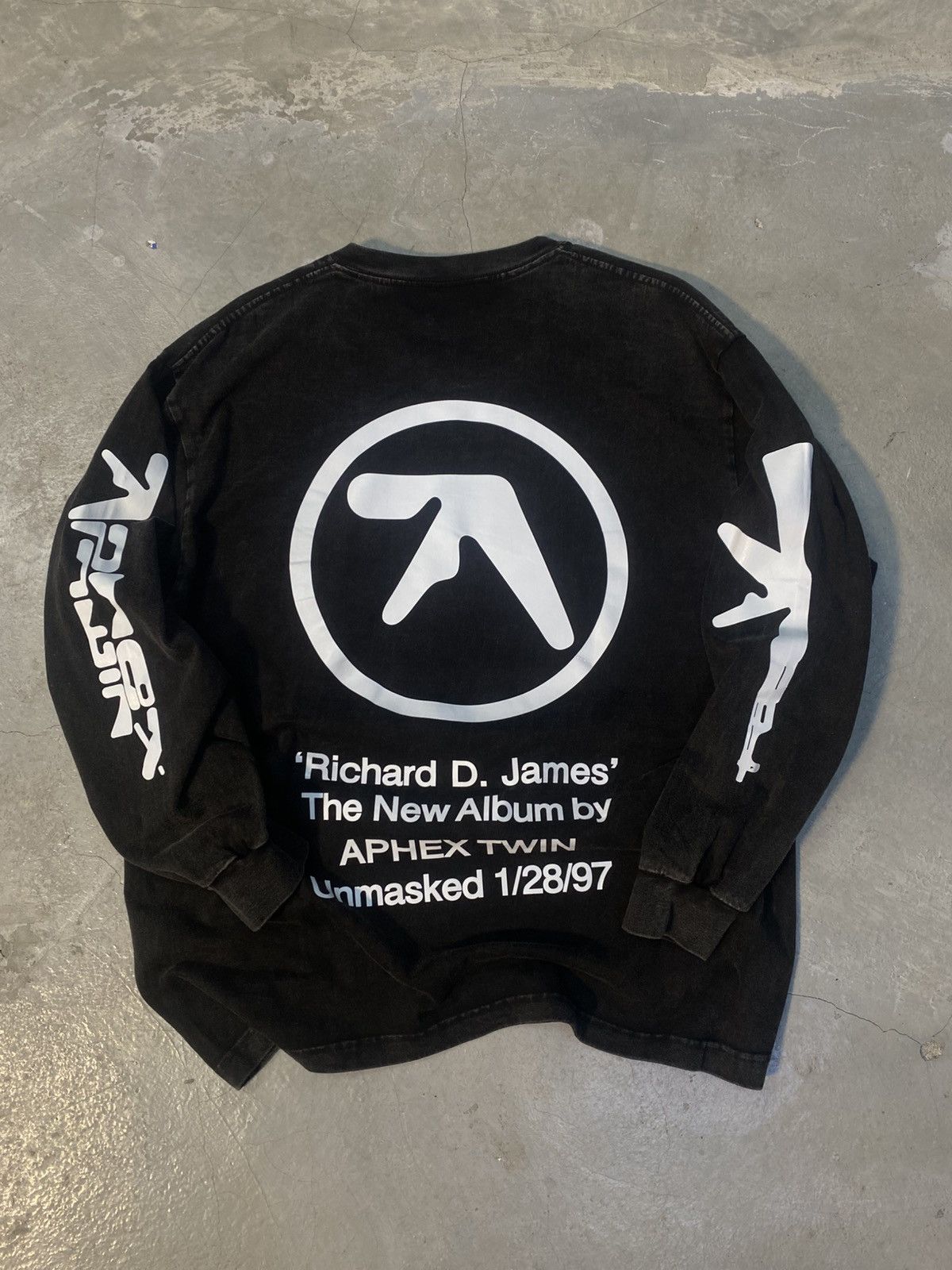 Vintage modern bootleg aphex twin unmasked 97 M16 long sleeve Size US XXL / EU 58 / 5 - 2 Thumbnail