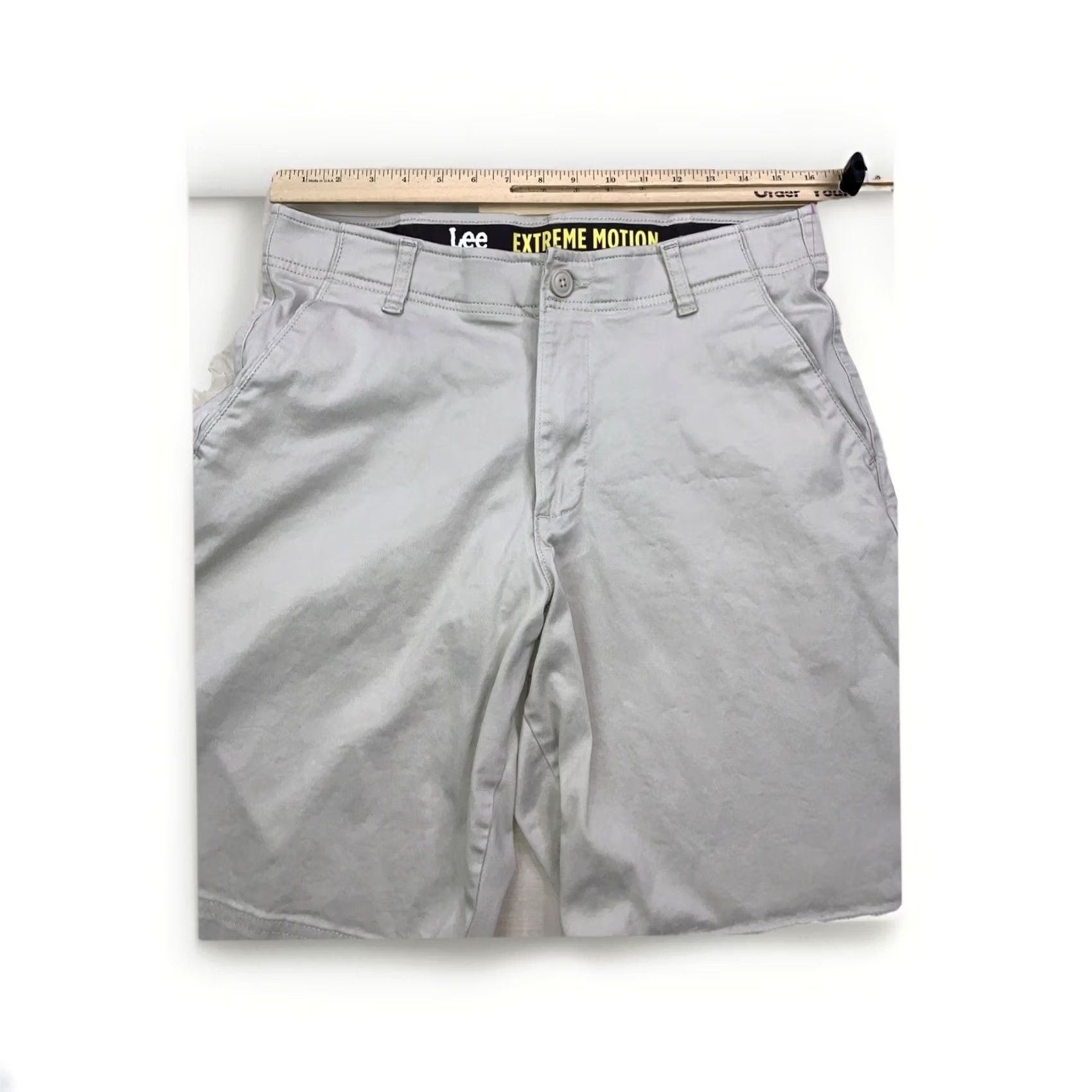 Lee Lee Extreme Motion Performance Series Khaki Shorts Flex Mens 32-13003 Size US 32 / EU 48 - 2 Thumbnail