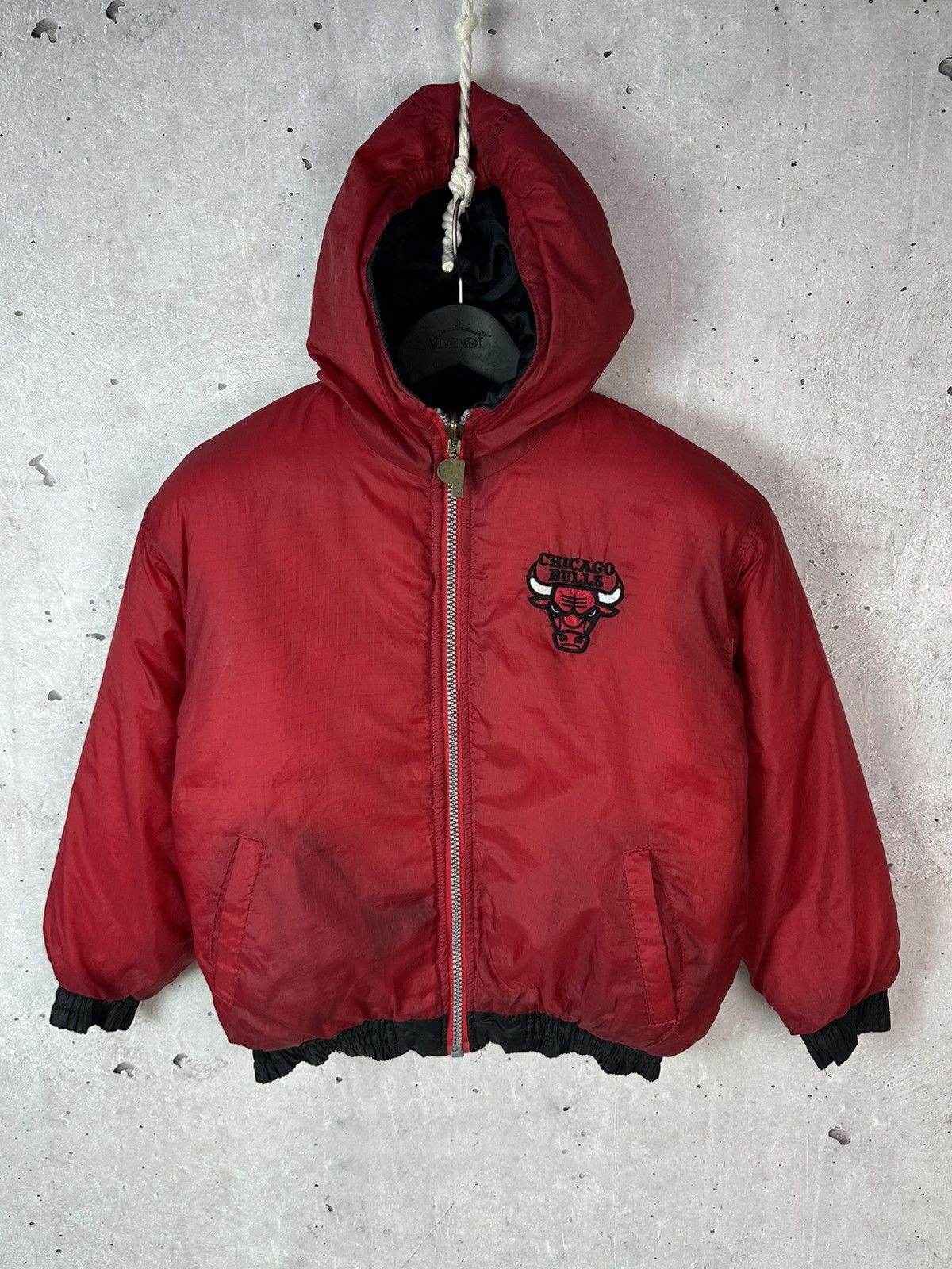 NBA Vintage Chicago Bulls NBA Pro Player Big Logo Puffer Jacket Size US S / EU 44-46 / 1 - 15 Thumbnail