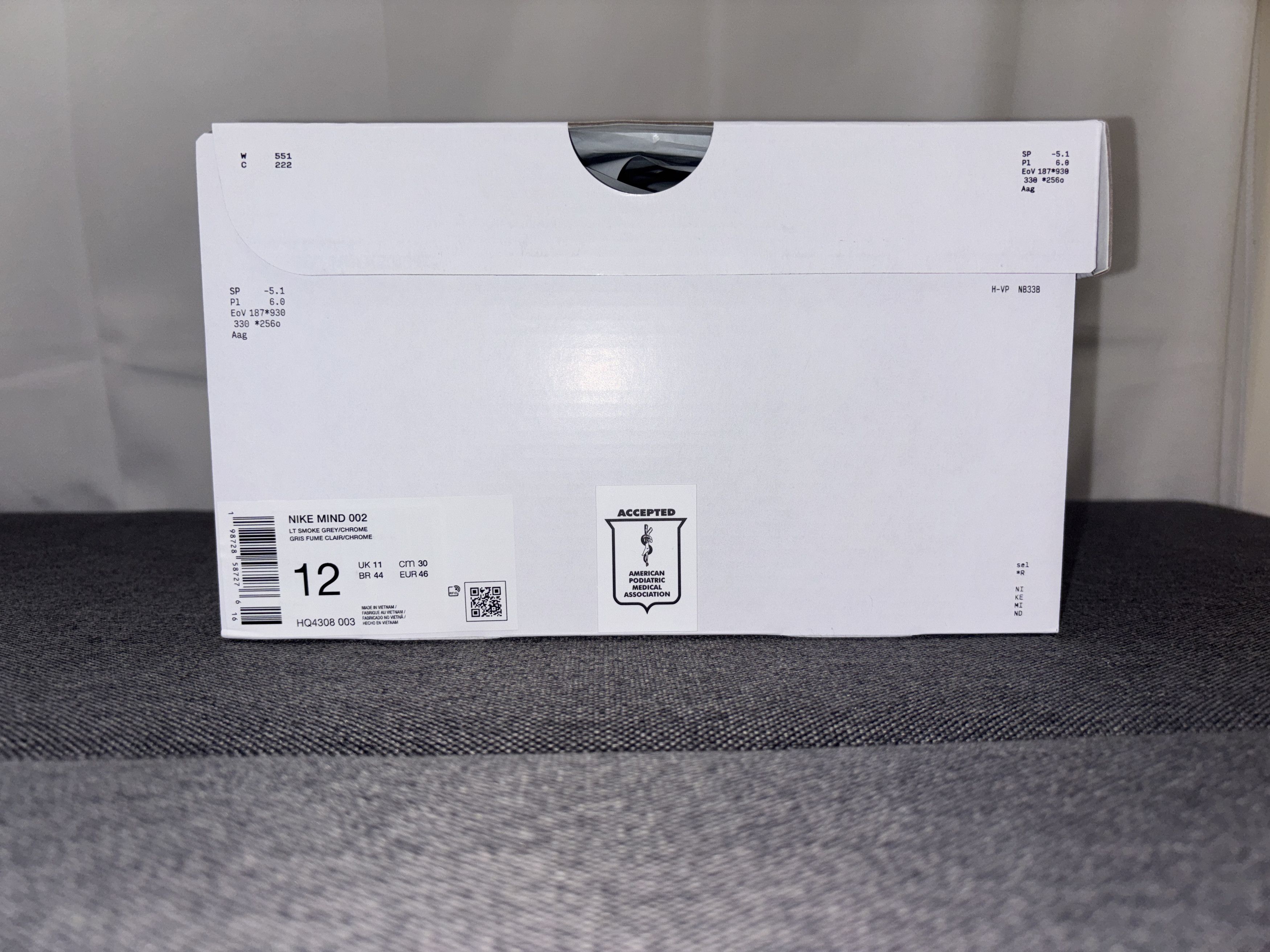 Nike Nike Mind 002 Light Smoke Grey (2026) Men’s 12 HQ4308-003 Size US 12 / EU 45 - 2 Thumbnail