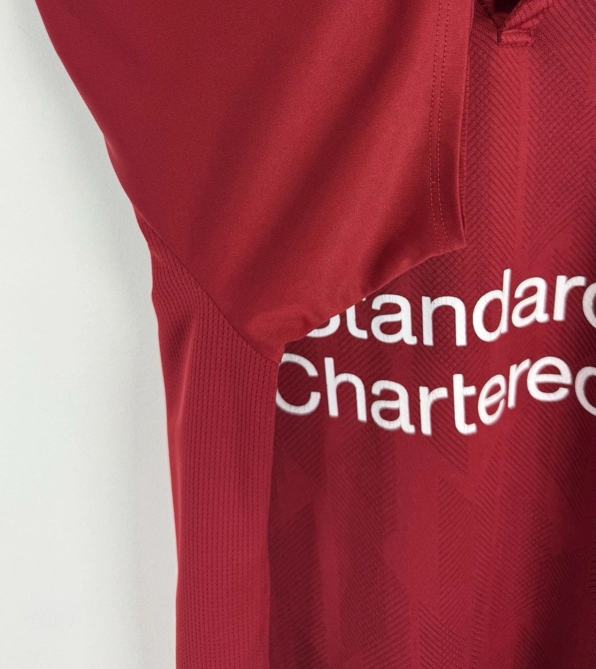 New Balance Liverpool 2018 2019 Home Soccer Jersey Football Shirt Top Size US M / EU 48-50 / 2 - 11 Thumbnail