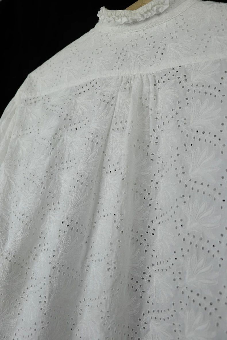 Comme des Garcons Comme Des Garcons Cute Embroidered Shirt Size M / US 6-8 / IT 42-44 - 5 Thumbnail