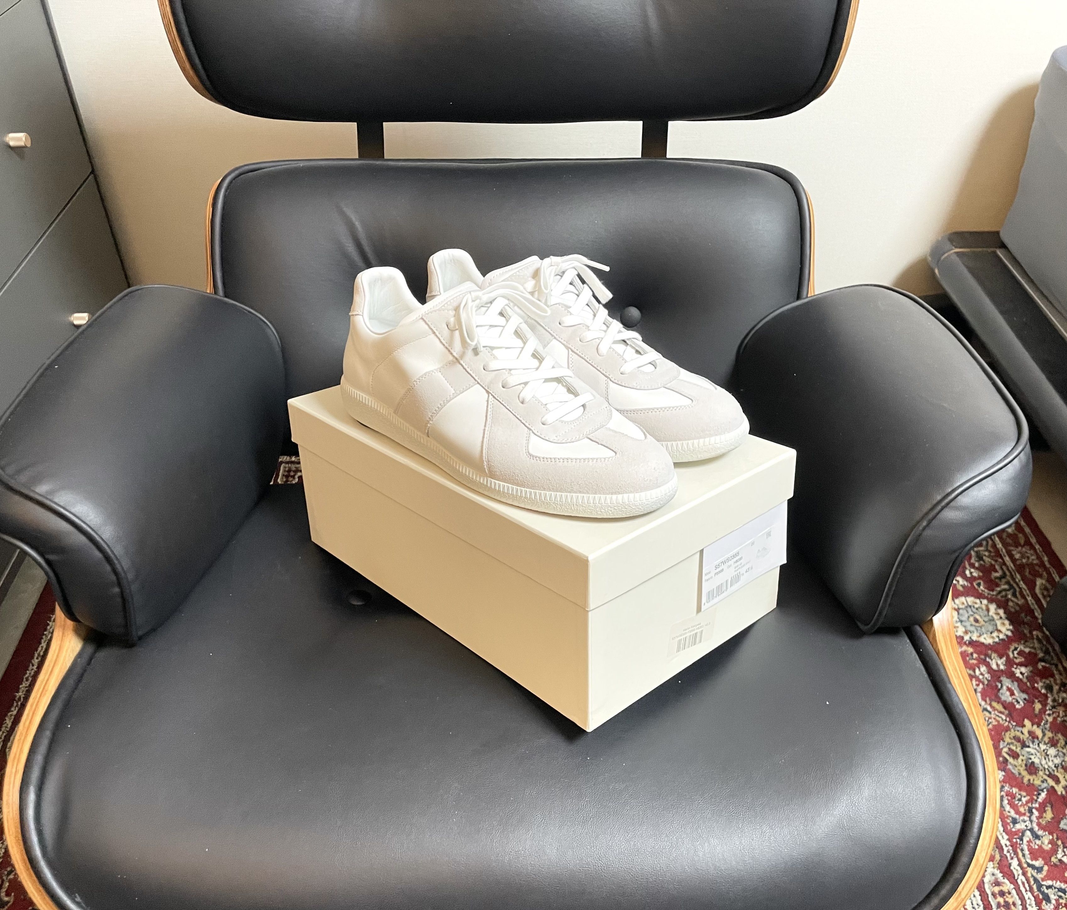 Maison Margiela Maison Margiela GAT (White) Size US 10.5 / EU 43-44 - 2 Thumbnail