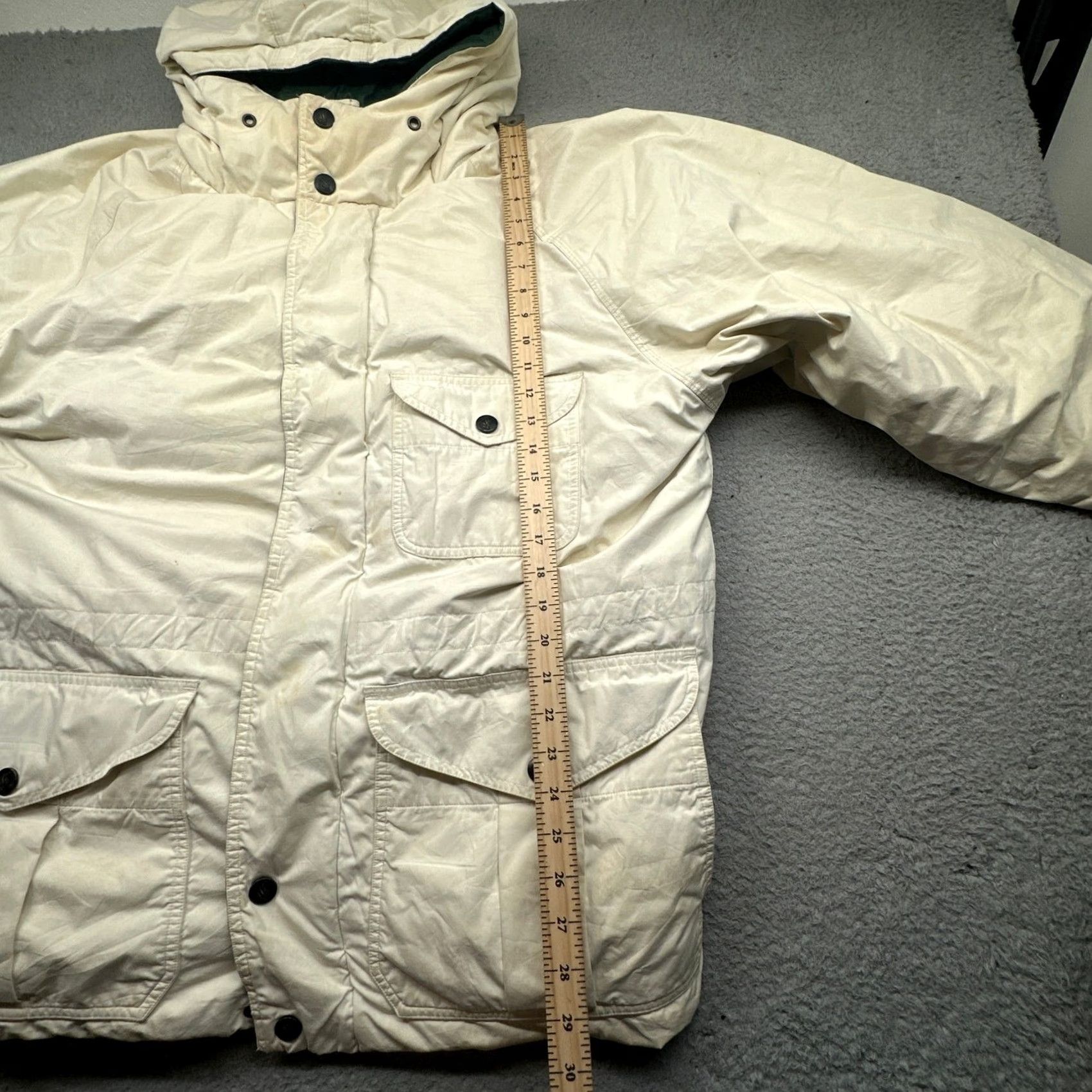 Nautica VINTAGE Nautica Duck Down Puffer Parka Jacket Large White Green STAINED Mens Size US L / EU 52-54 / 3 - 5 Thumbnail
