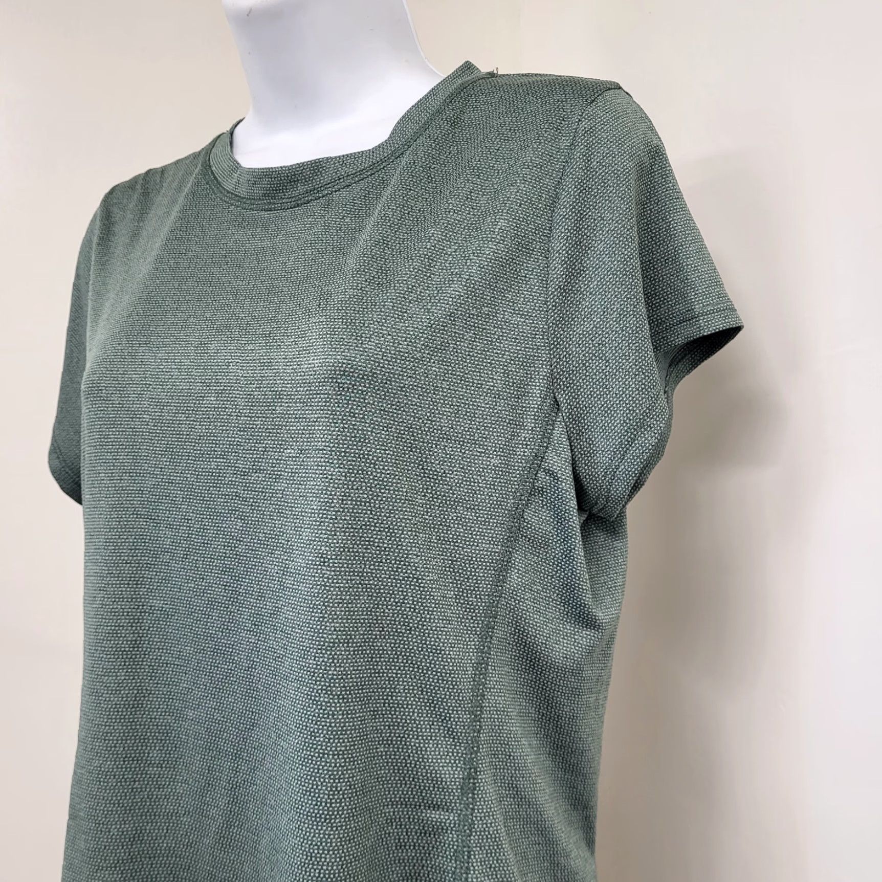 Vintage The American Outdoorsman Shirt Women L Sage Green Short Sleeve Casual Knit Polyester Basic Summer Outdoor Size L / US 10 / IT 46 - 3 Thumbnail