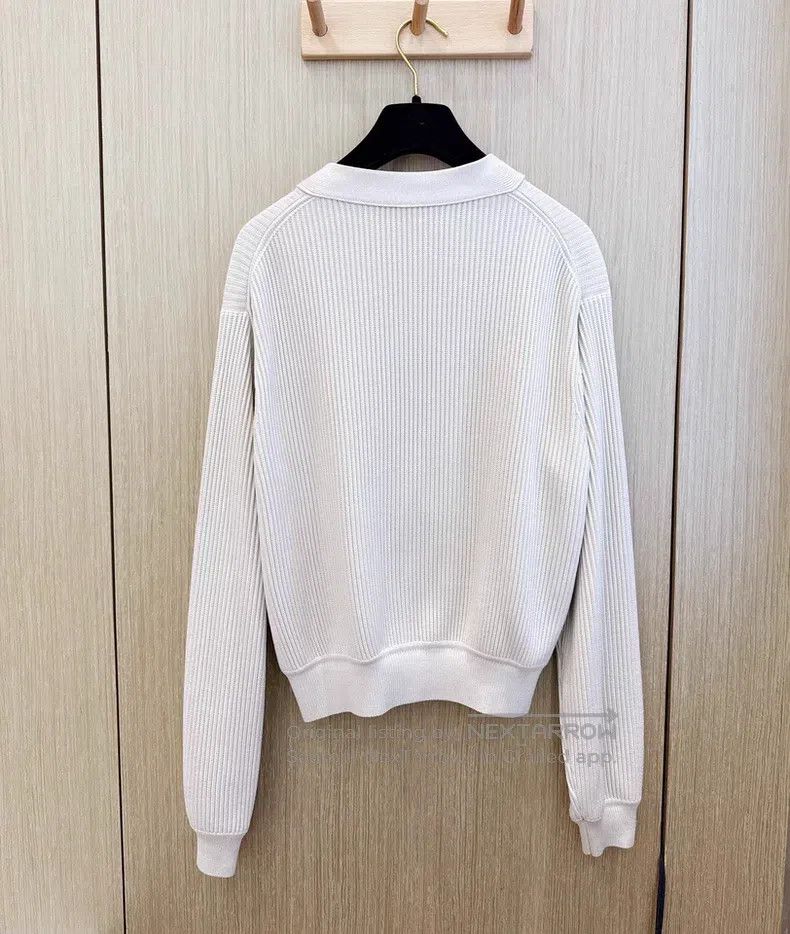 Hermes Hermes Beige V-neck Zip Long Sleeve Knit Cardigan Jacket F Size XS / US 0-2 / IT 36-38 - 3 Thumbnail