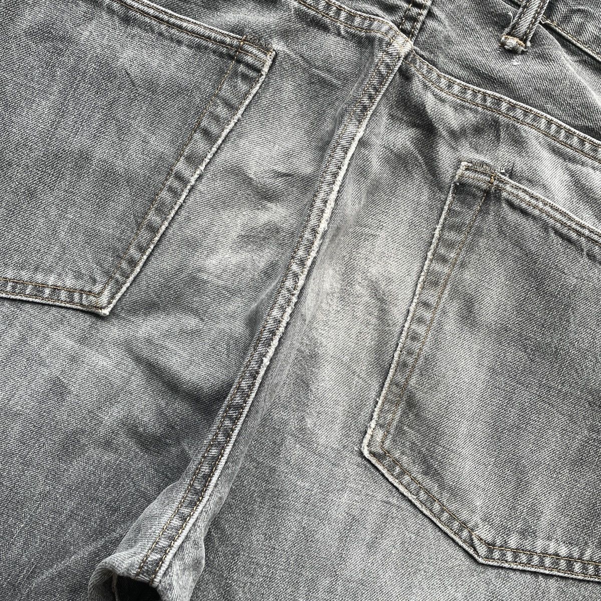 Vintage Vintage Gap Jeans Black Faded Denim Pants W38x33 Size US 38 / EU 54 - 9 Thumbnail